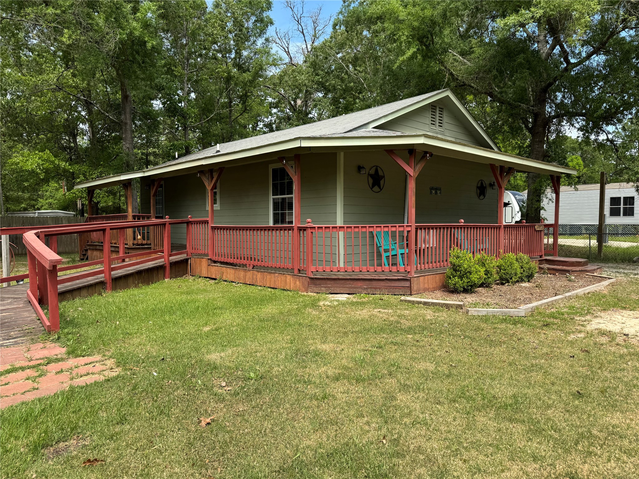 160 Belize Drive Property Photo 1