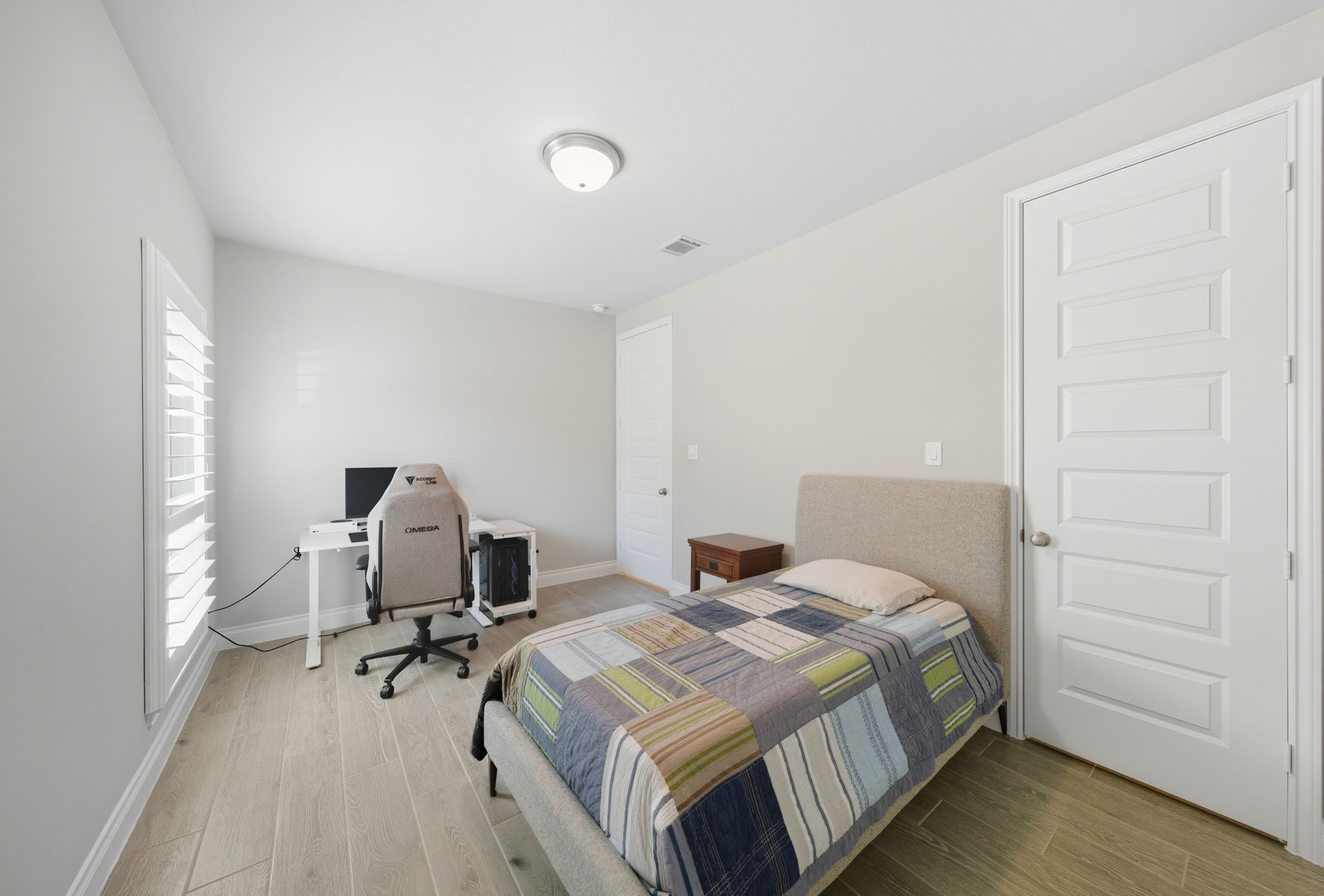 6923 Red Oak Drive Property Photo 24