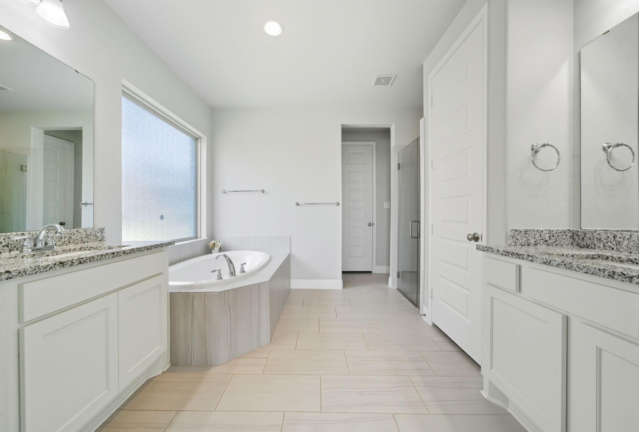 6923 Red Oak Drive Property Photo 30