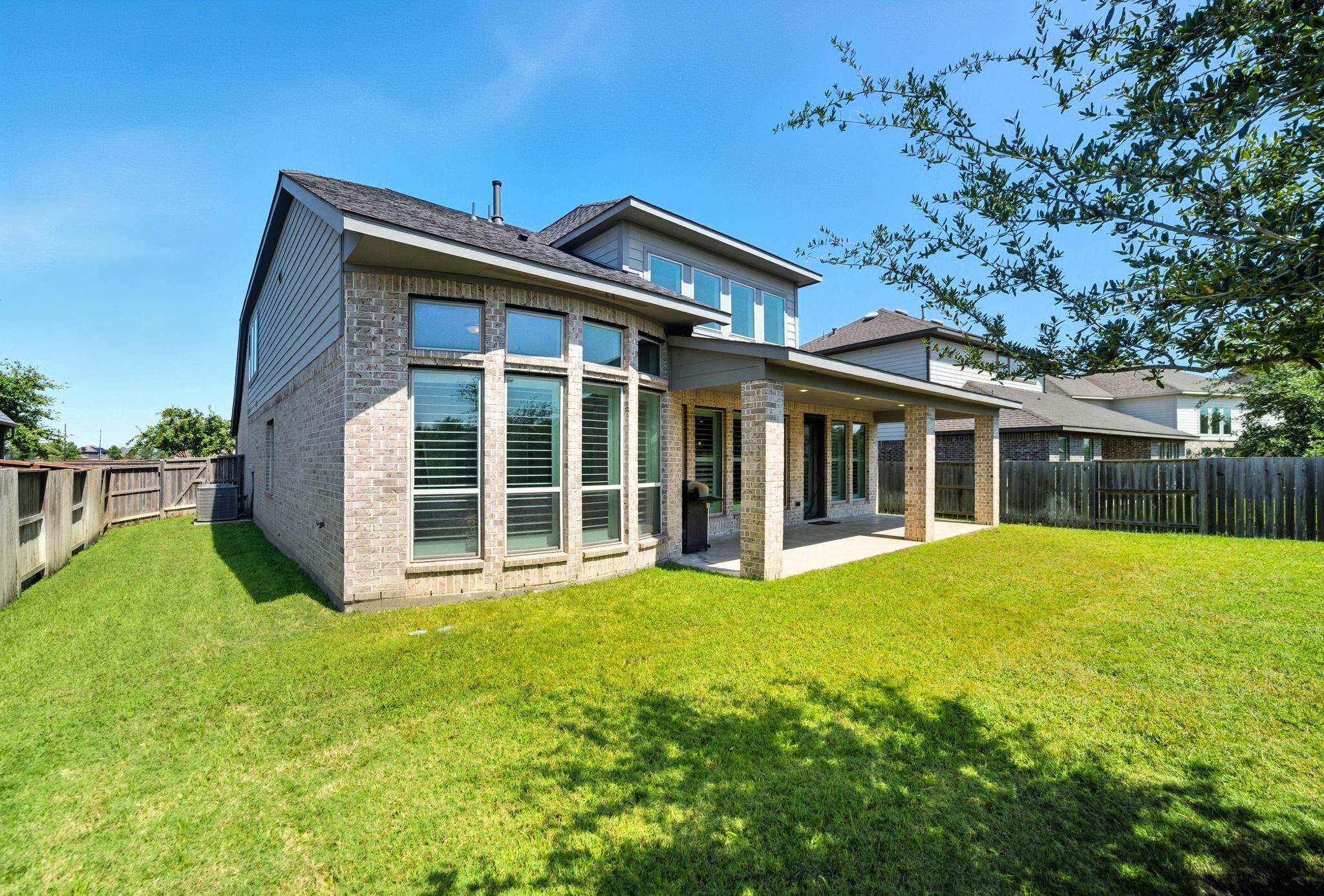 6923 Red Oak Drive Property Photo 44