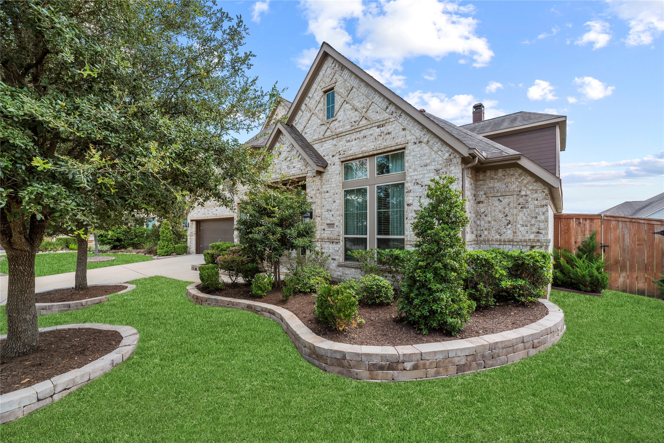 18303 Windspring Falls Lane Property Photo 3