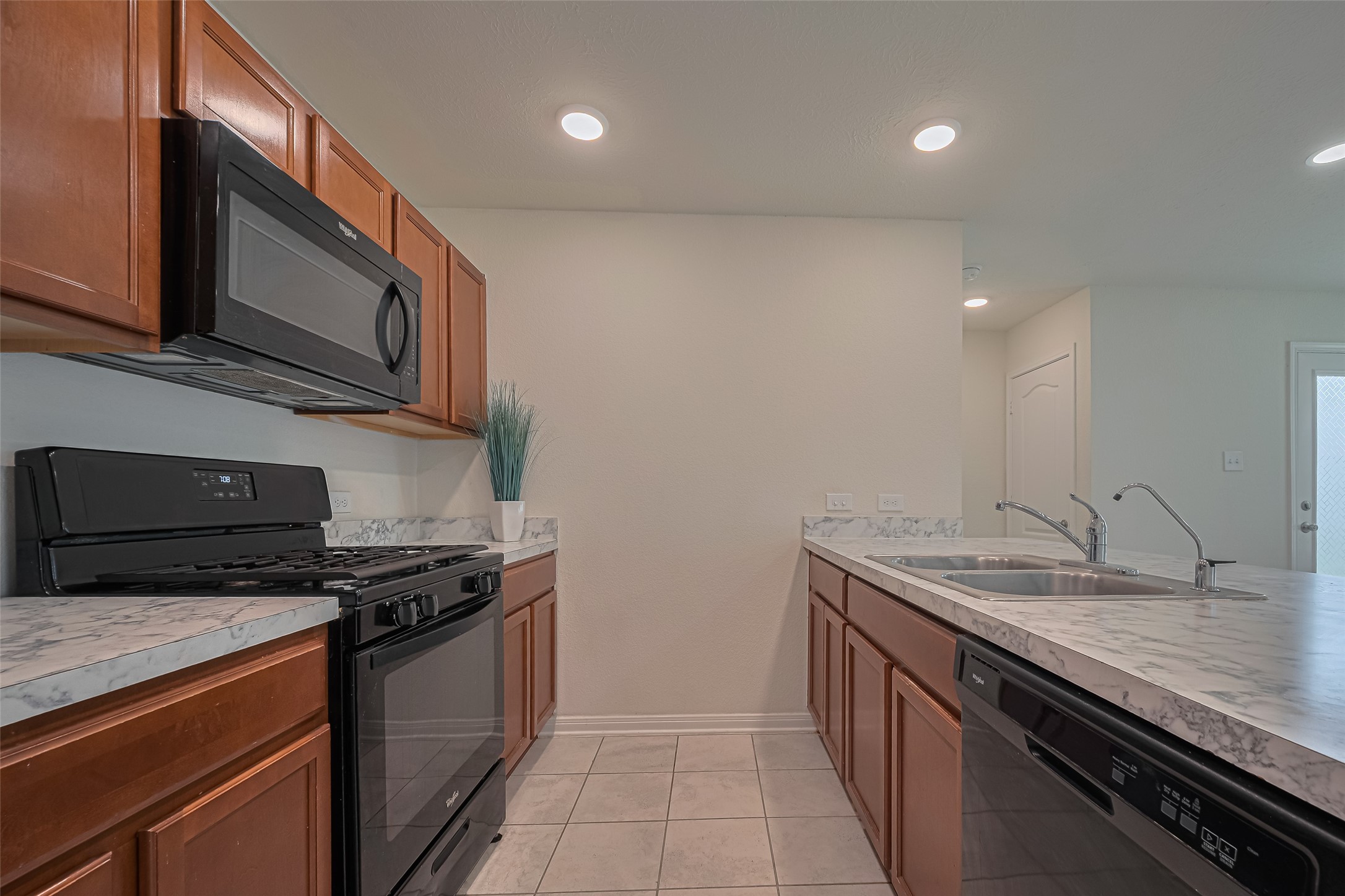 20726 Westfield Grove Place Property Photo 13