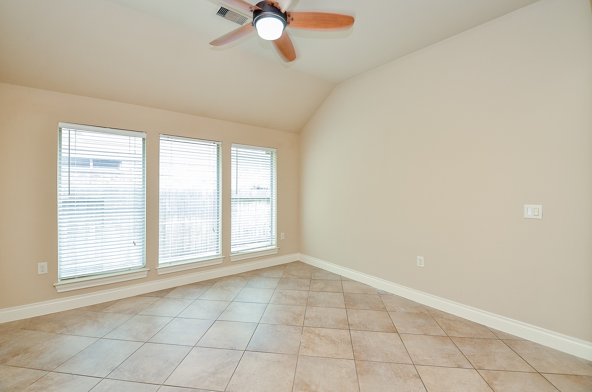 13018 Barn Course Drive Property Photo 7