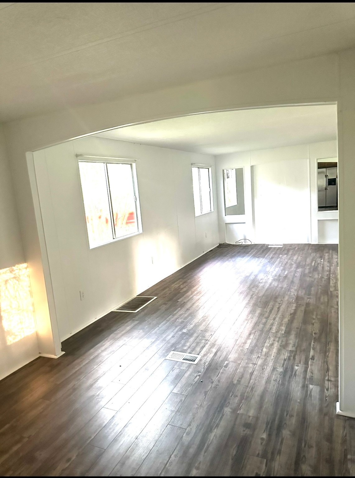 933 S Pine Lake Road Property Photo 2