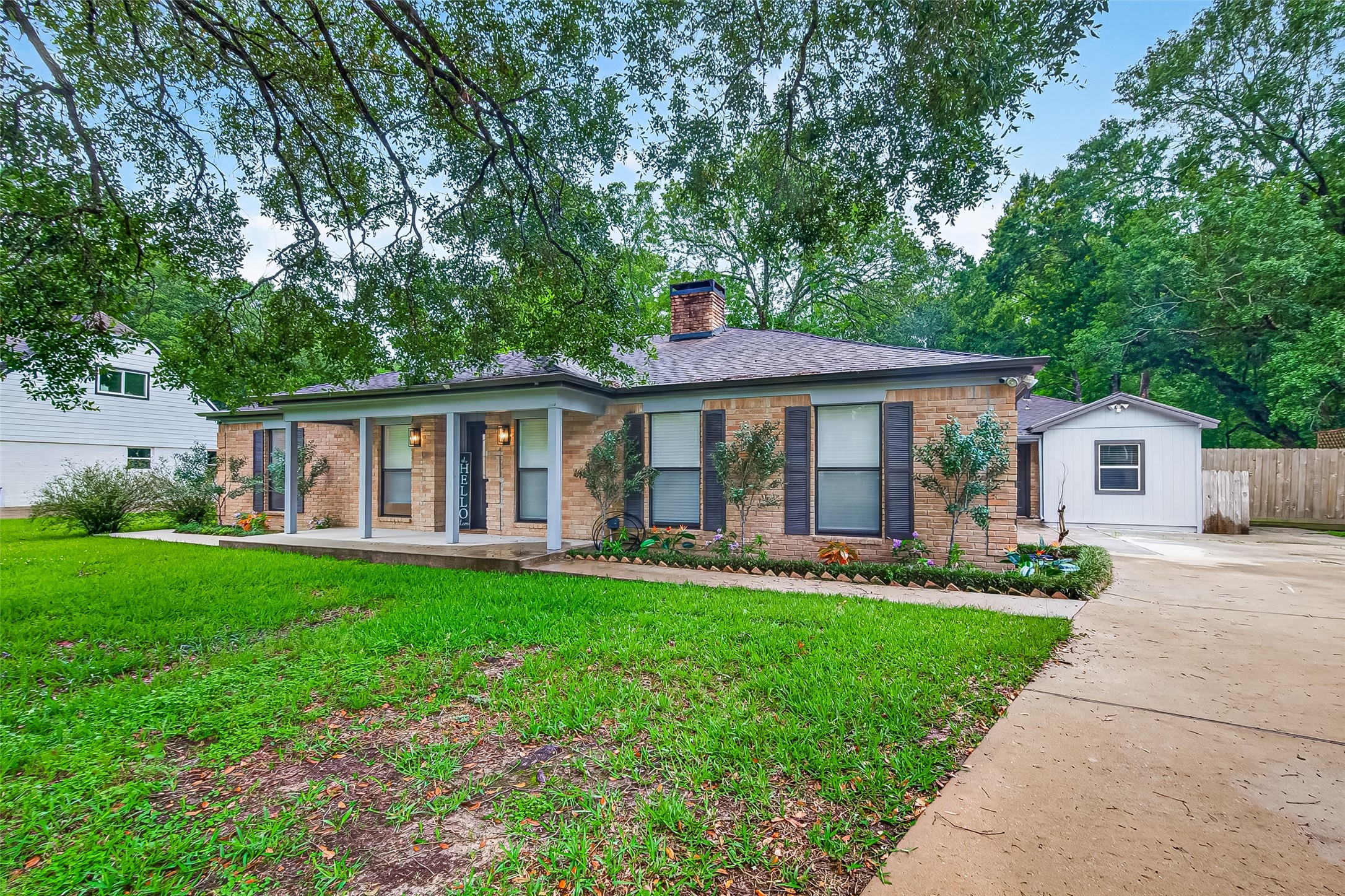 548 Brandon Road Property Photo 3