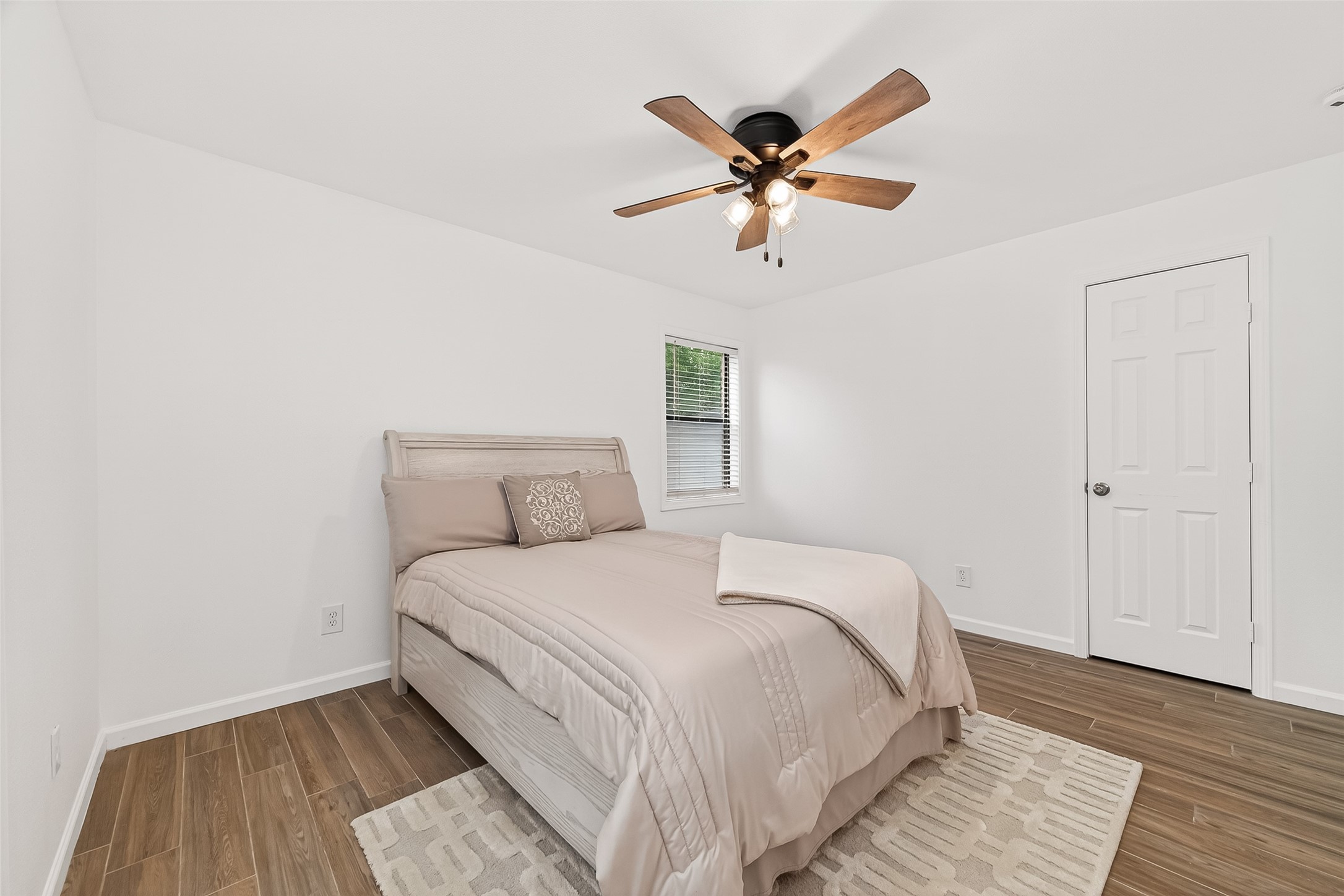 548 Brandon Road Property Photo 24