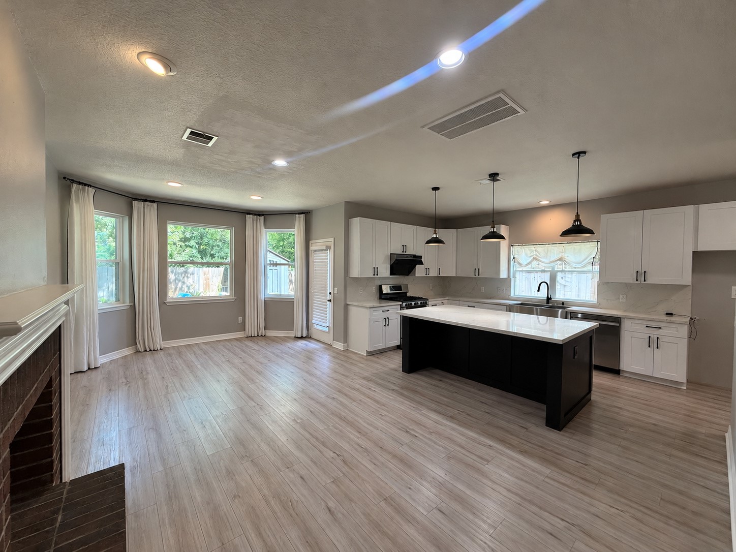 20918 Nettlebrook Lane Property Photo 5