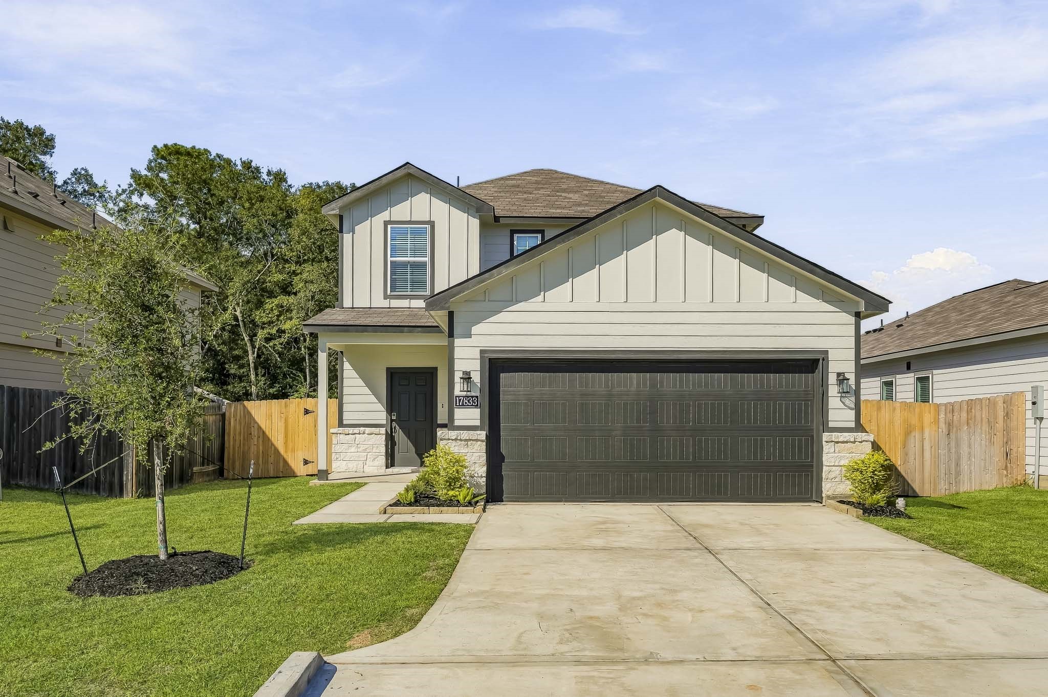 17833 Lionheart Road Property Photo 1