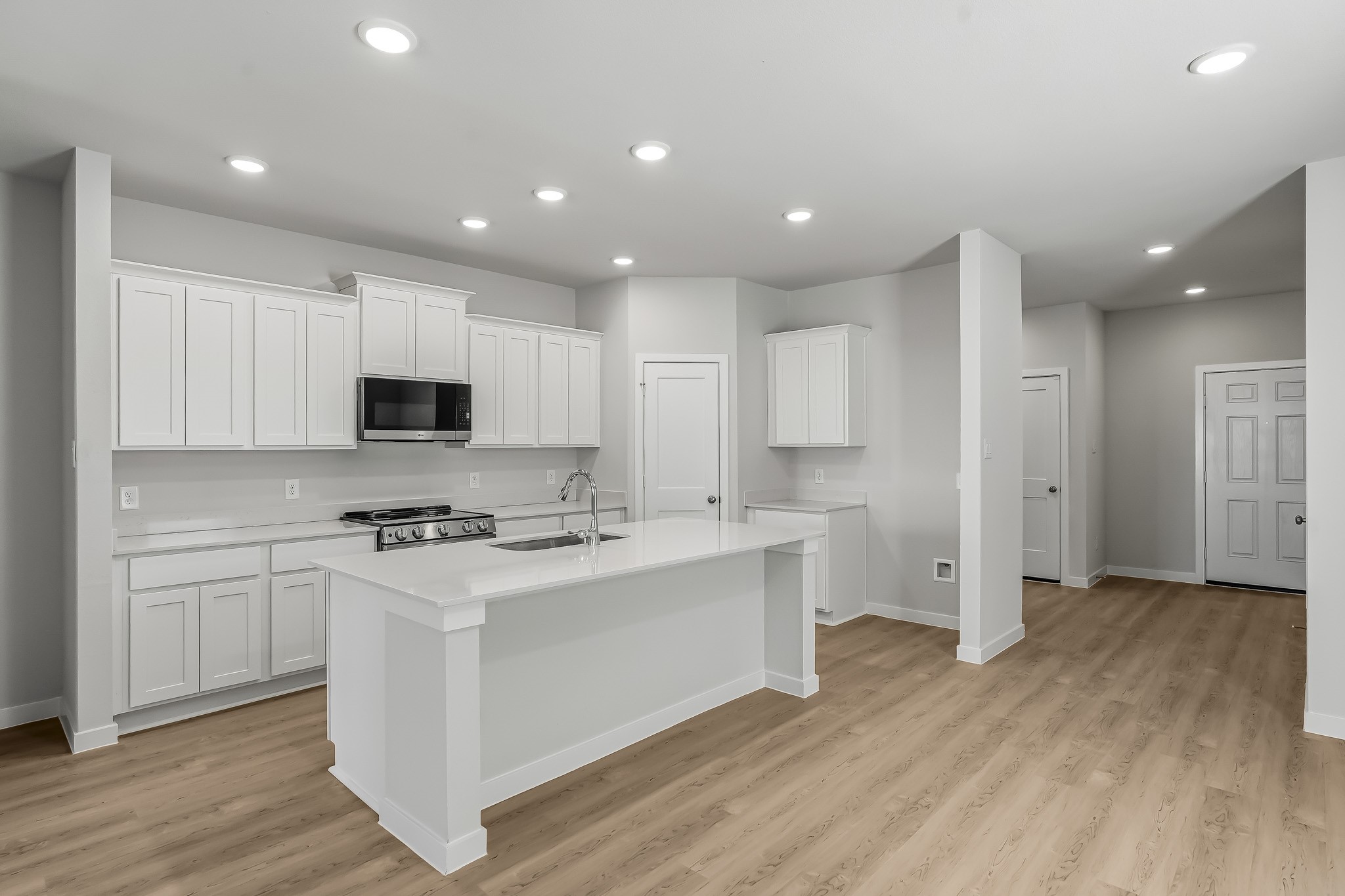 17833 Lionheart Road Property Photo 11