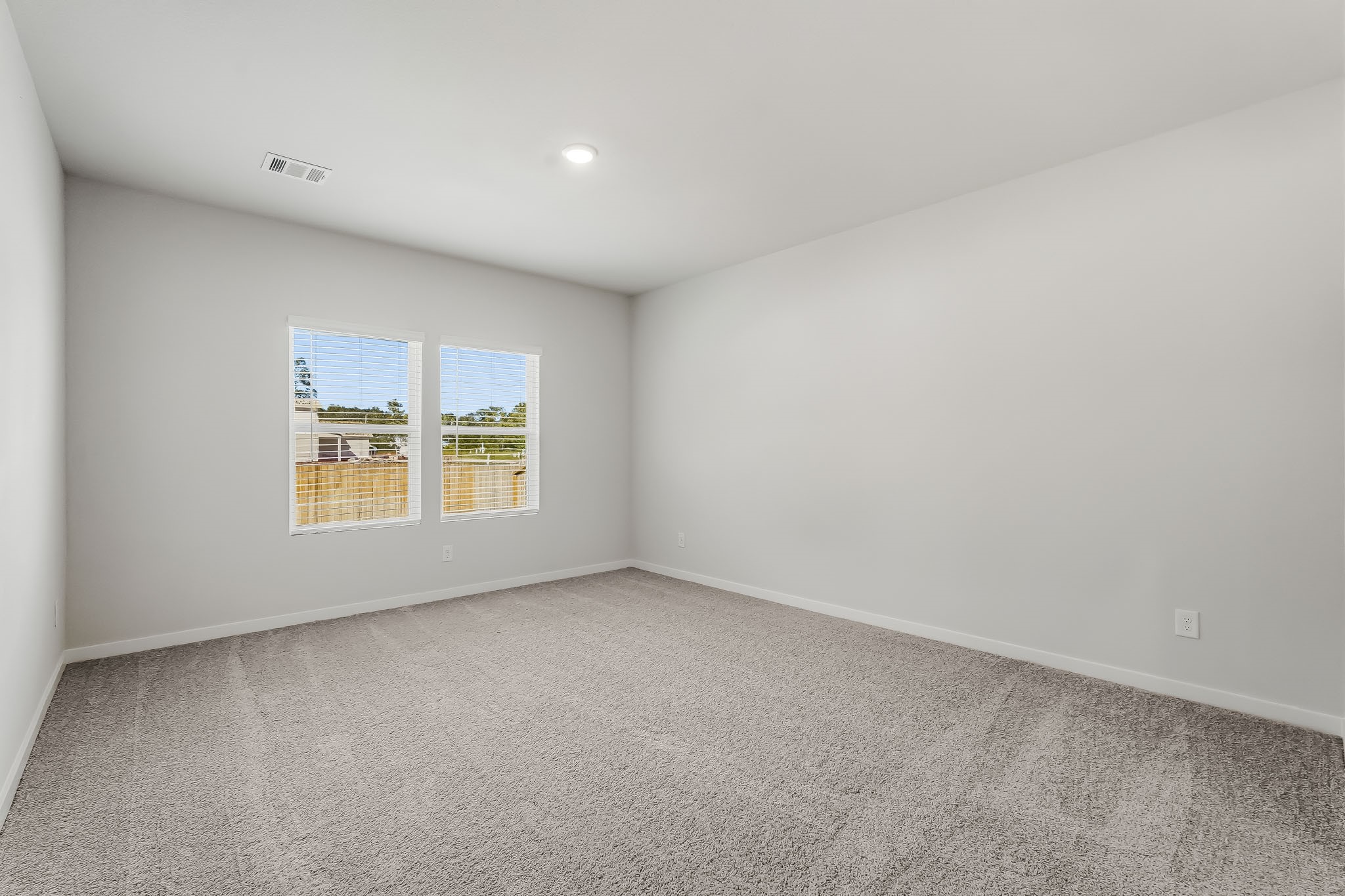 17833 Lionheart Road Property Photo 13
