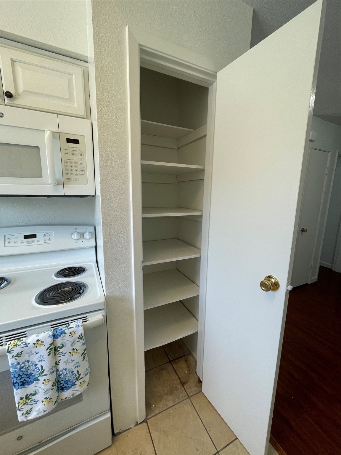 7679 Fallbrook Drive 7679 Property Photo 13