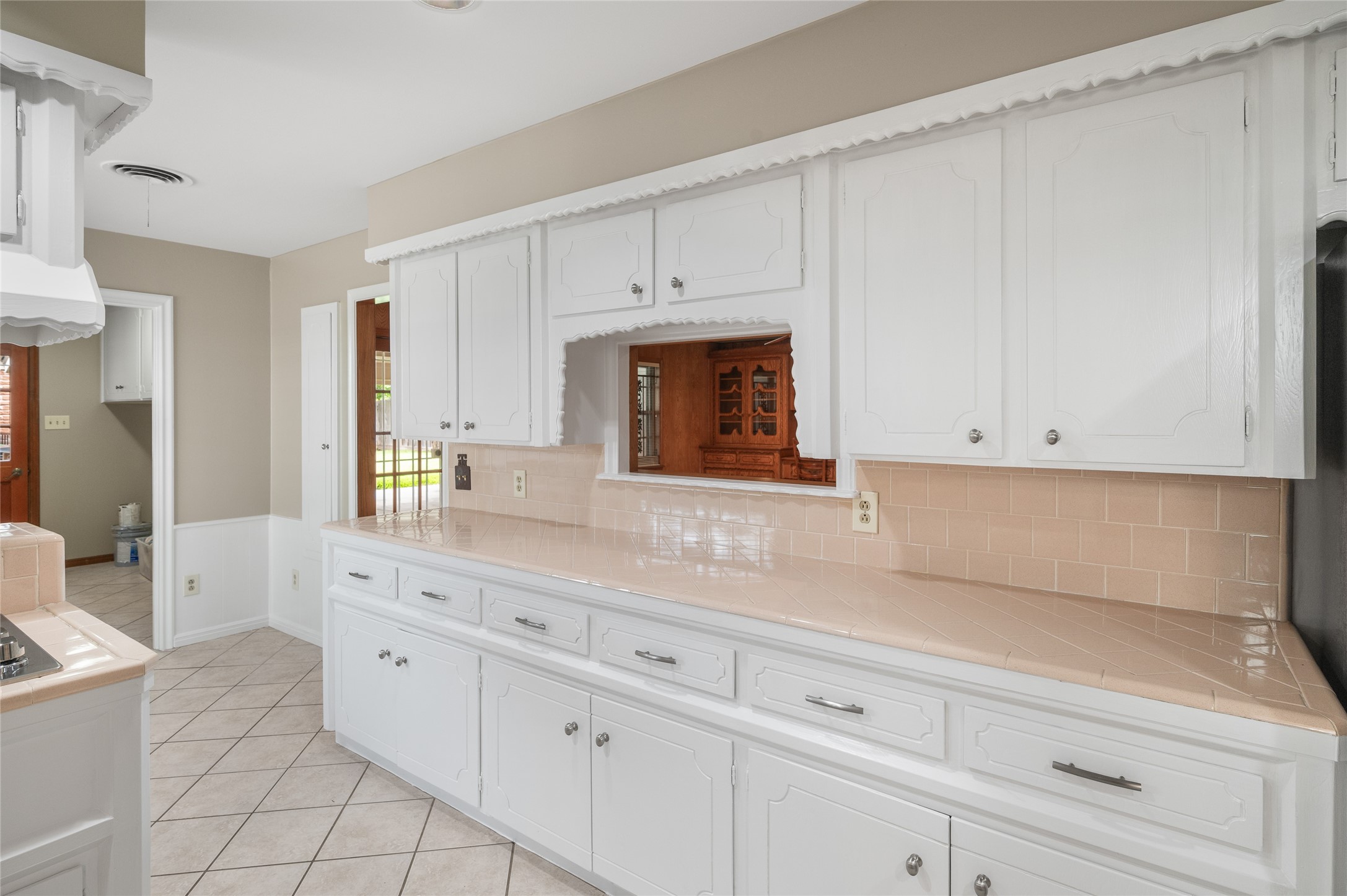 1815 Droxford Drive Property Photo 24