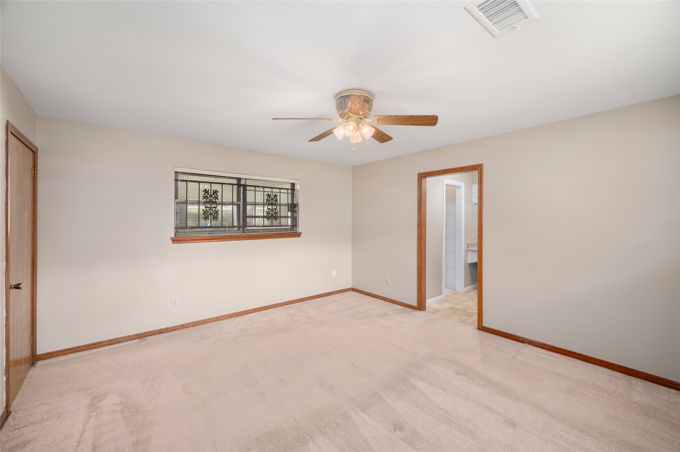 1815 Droxford Drive Property Photo 37