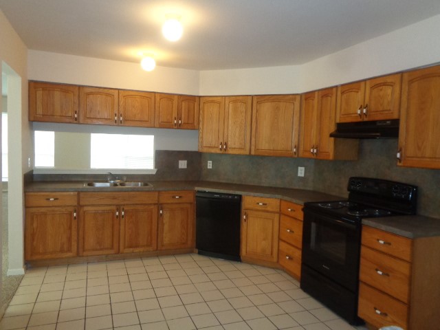 8402 Lone Bridge Lane Property Photo 2