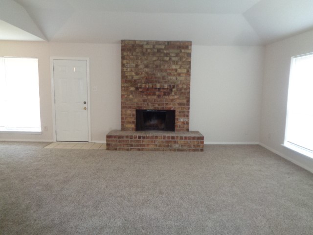 8402 Lone Bridge Lane Property Photo 6