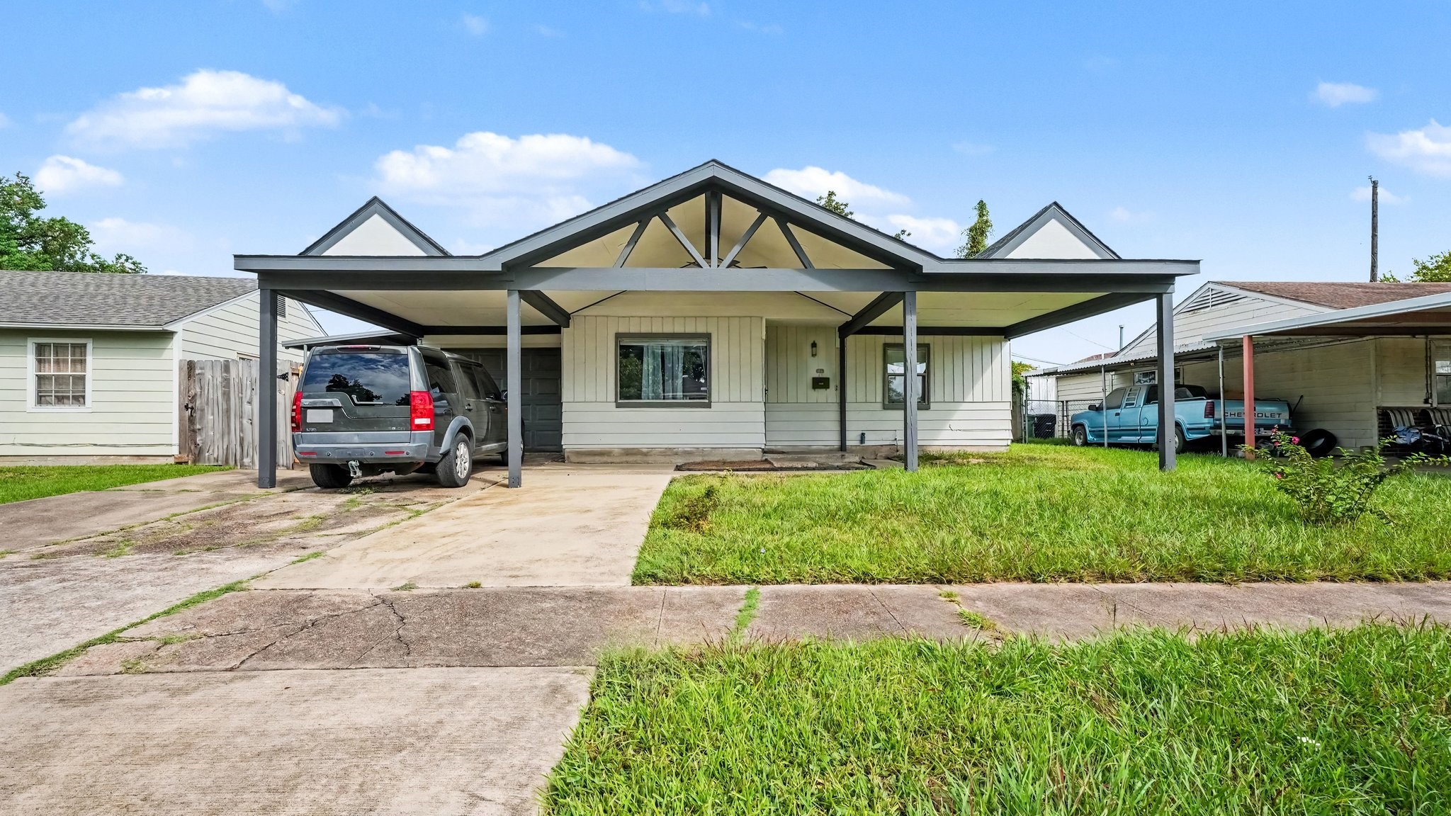 12453 Dorwayne Court Property Photo 1