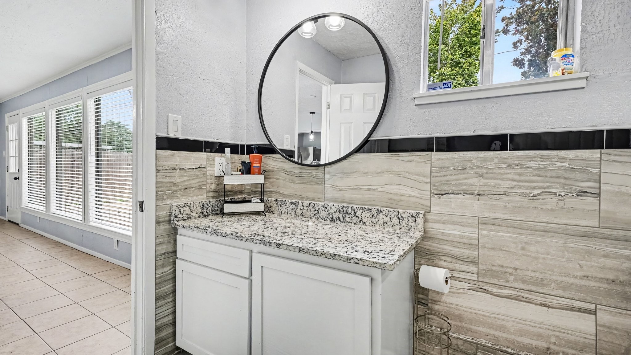 12453 Dorwayne Court Property Photo 18