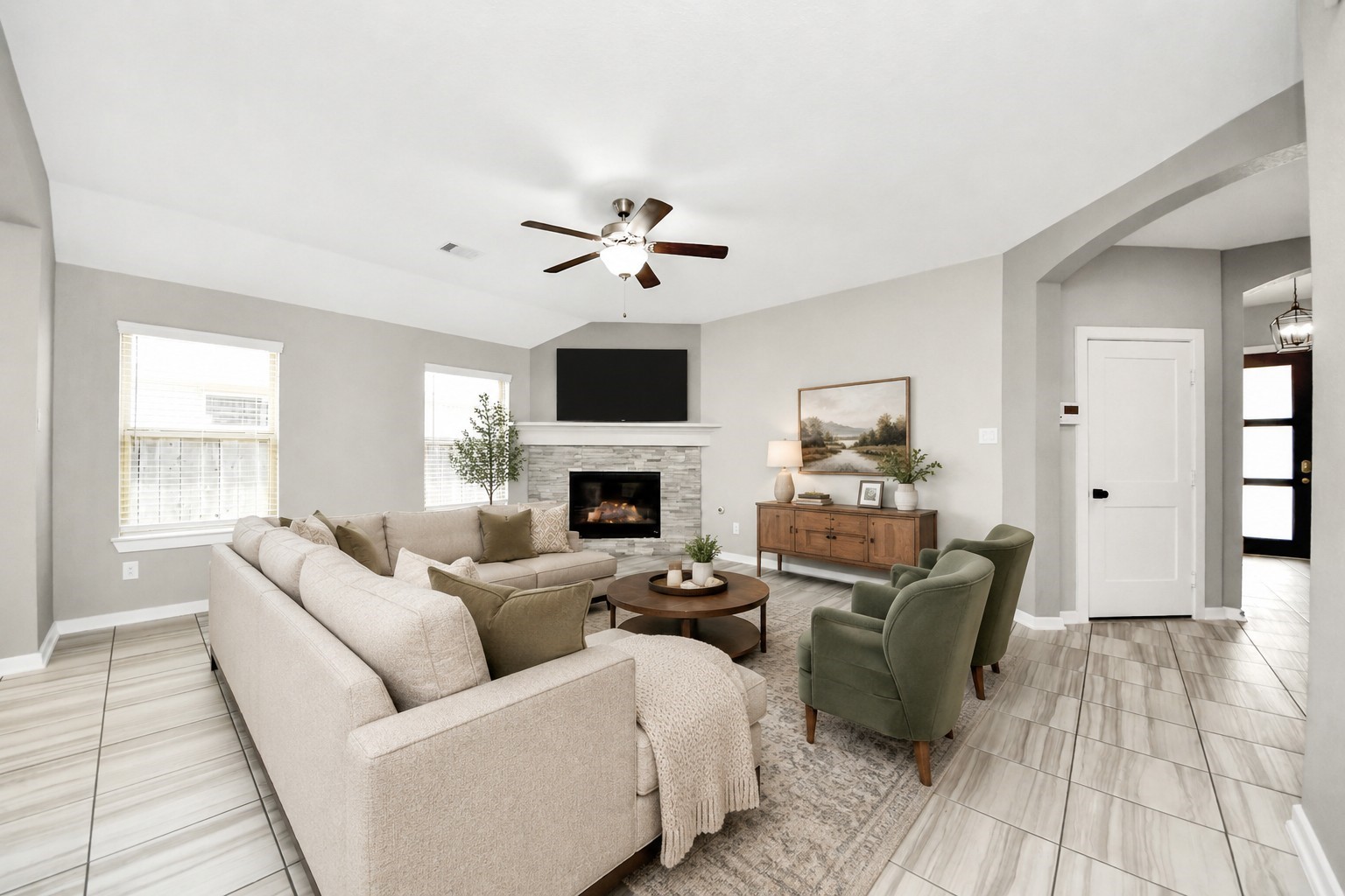 16011 Monument Hill Crossing Property Photo 10