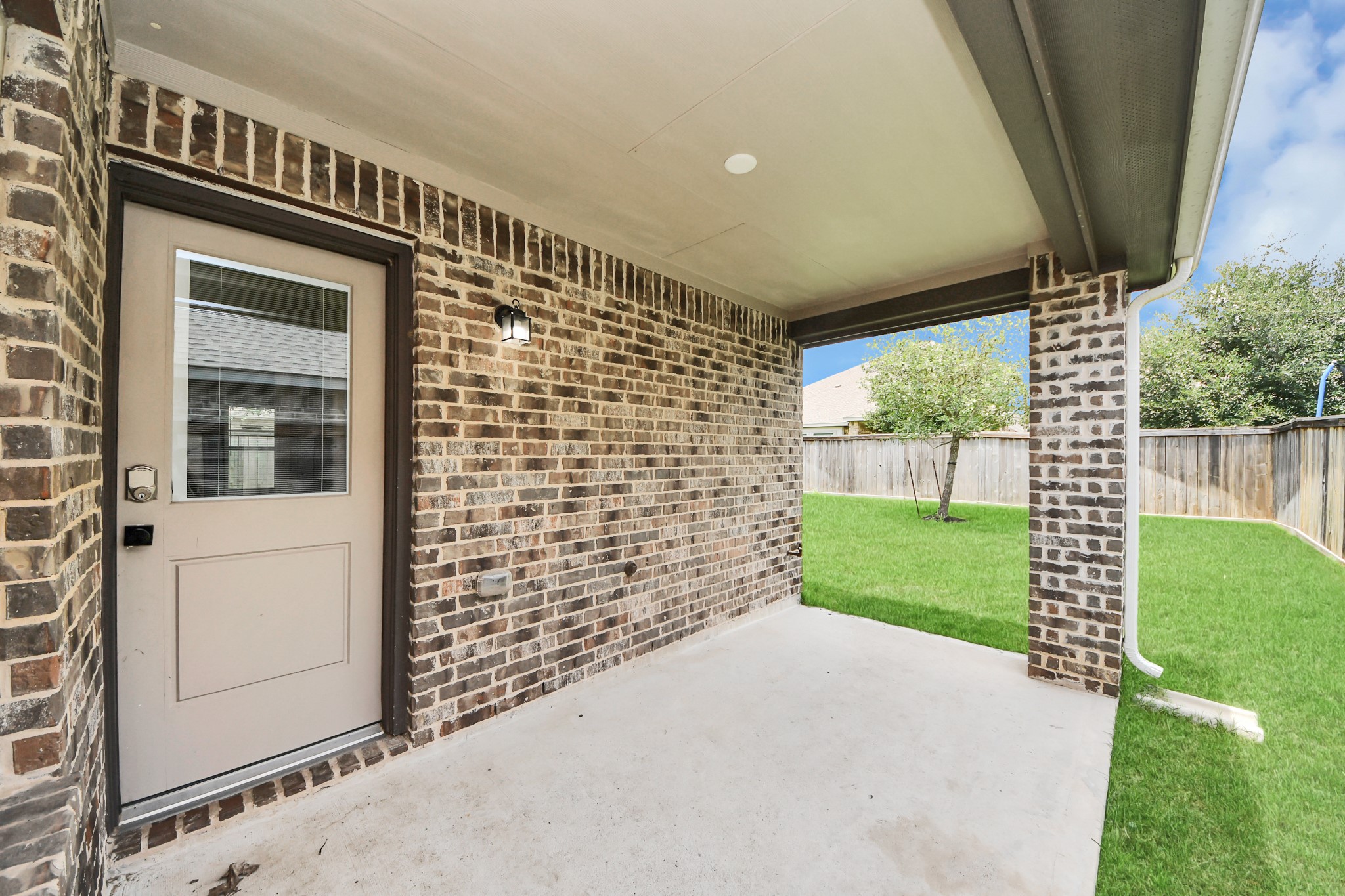 16011 Monument Hill Crossing Property Photo 34