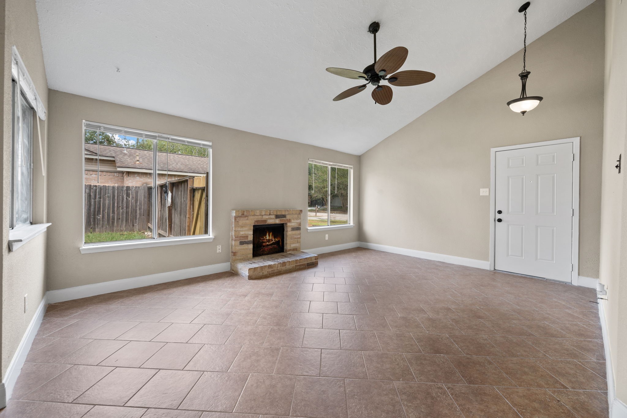 20023 Bambiwoods Drive Property Photo 4