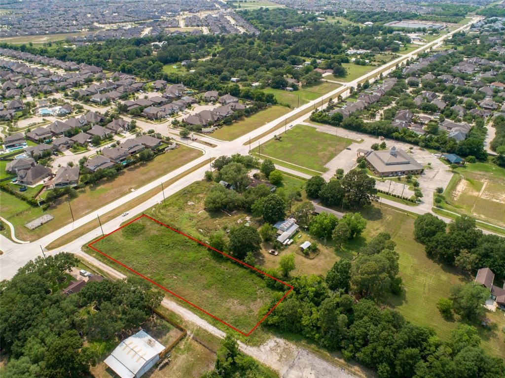 10712 Katy Gaston Road Property Photo 5