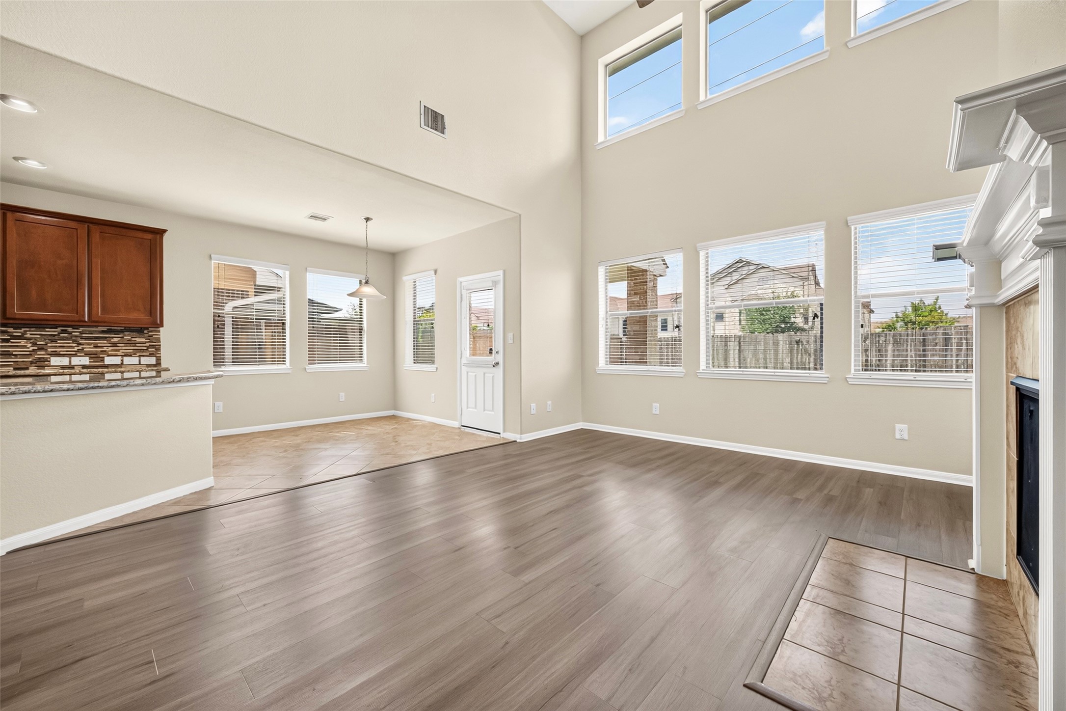 20819 Borax Bend Court Property Photo 5