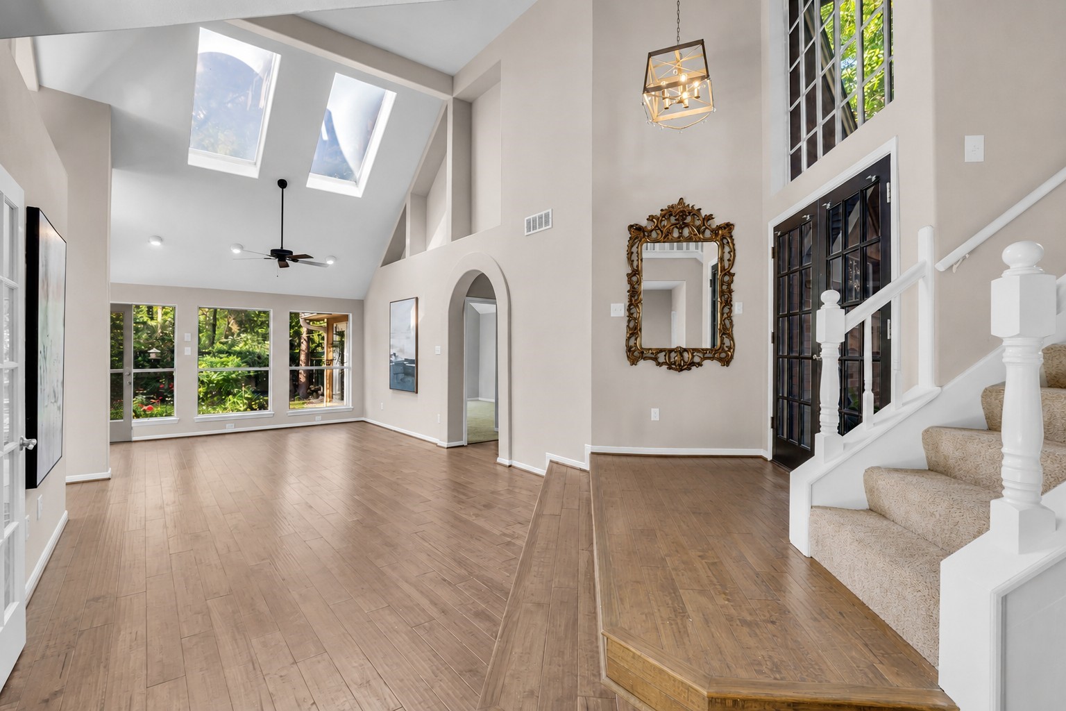 22 Cedar Chase Place Property Photo 7