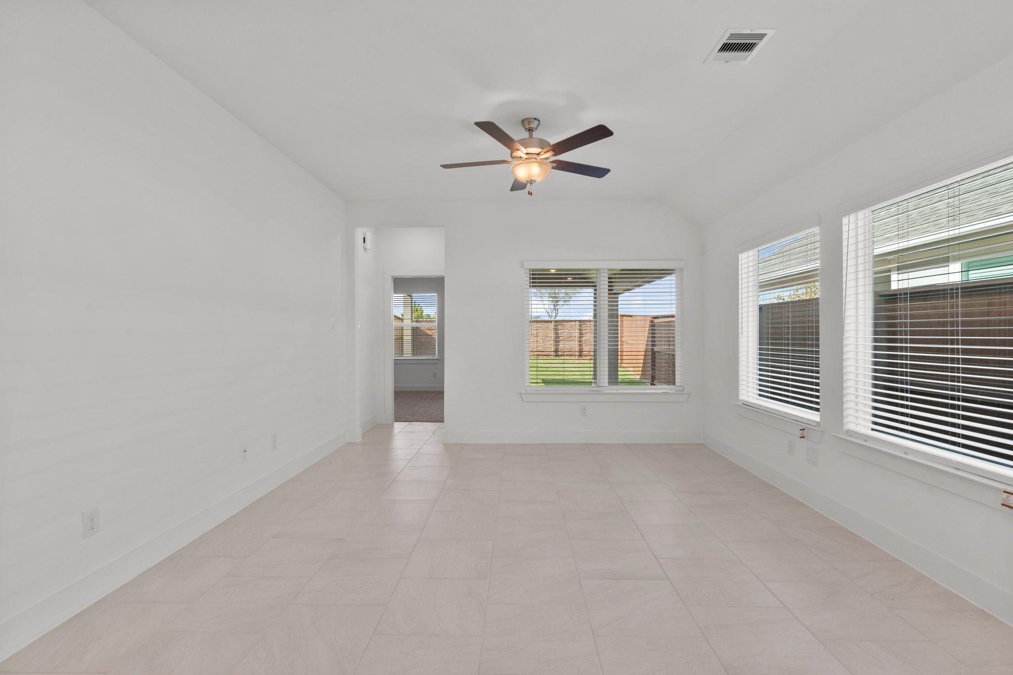 9803 Galaxy Drive Property Photo 4