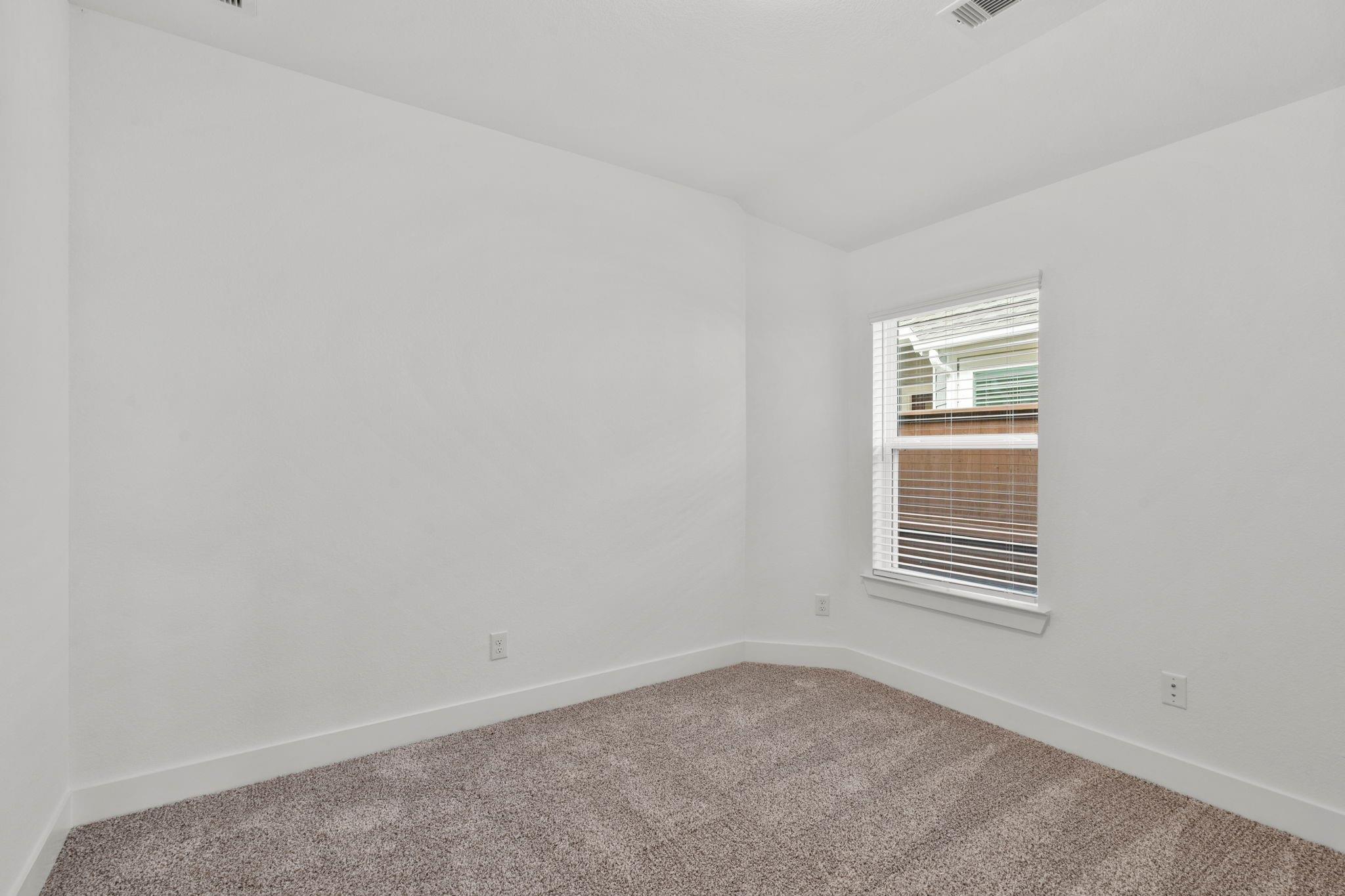 9803 Galaxy Drive Property Photo 11