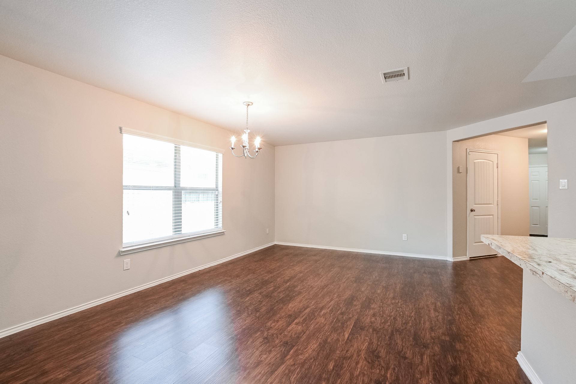 20327 Louetta Reach Drive Property Photo 3
