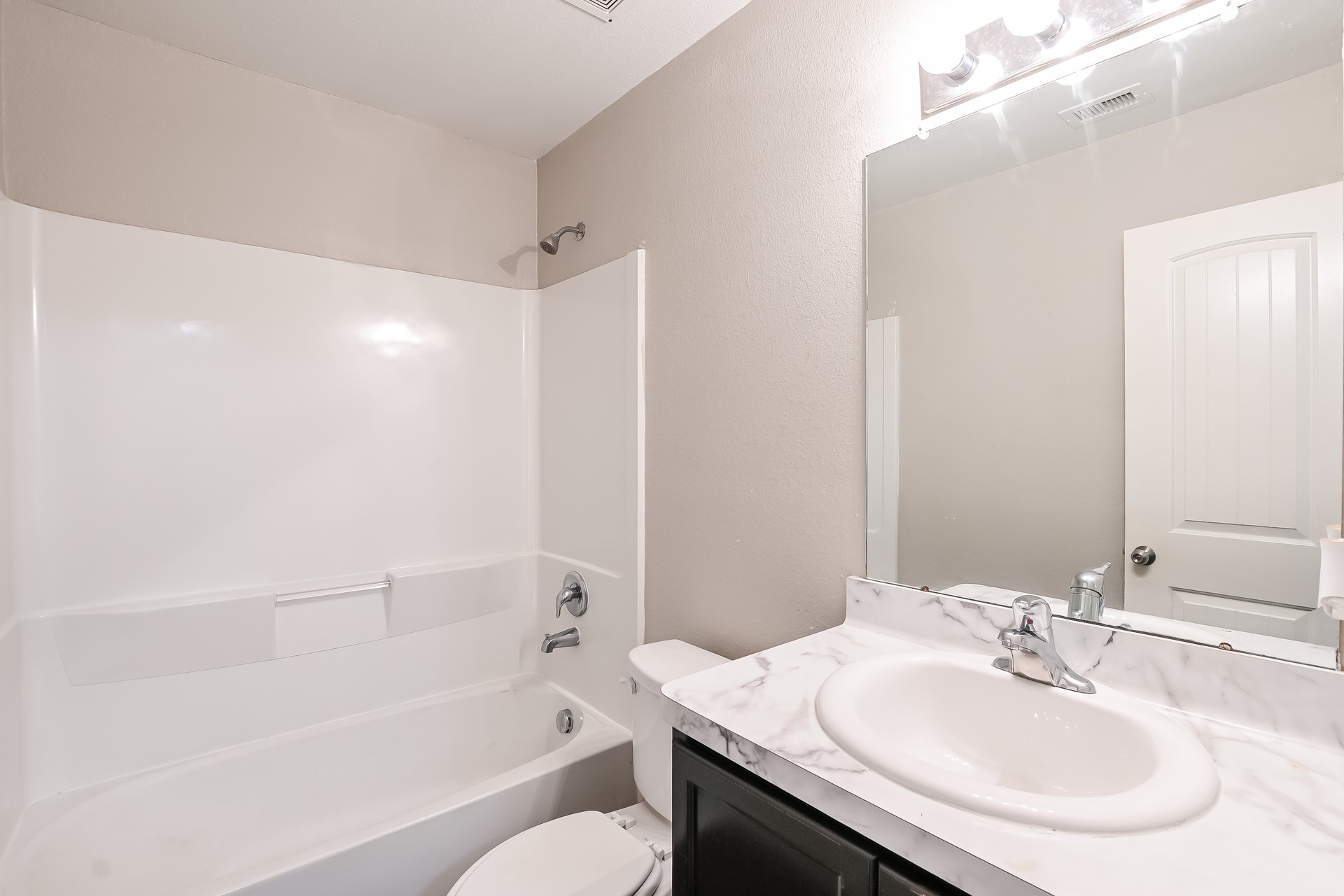20327 Louetta Reach Drive Property Photo 14
