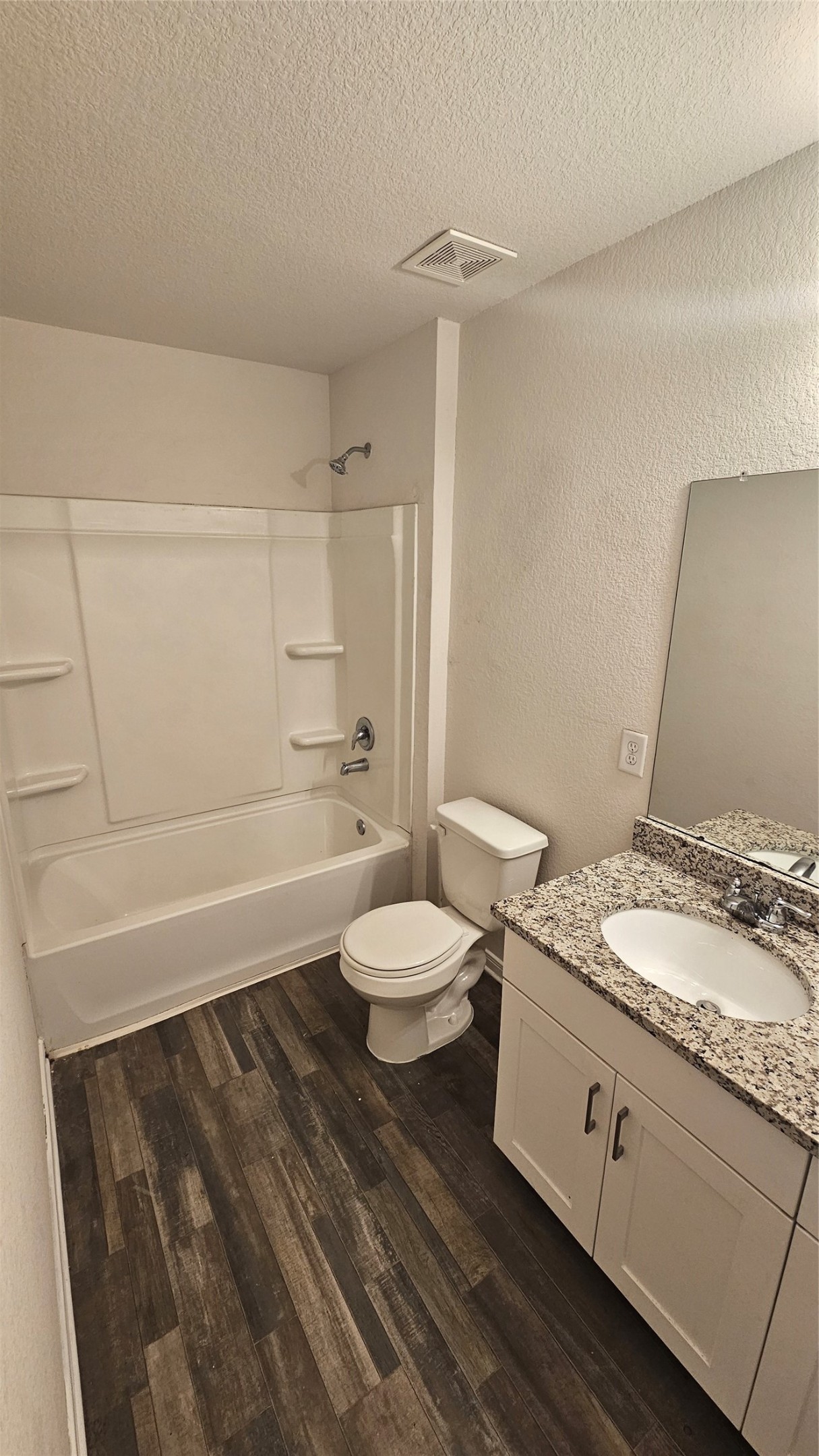 15728 Del Norte Drive Property Photo 4