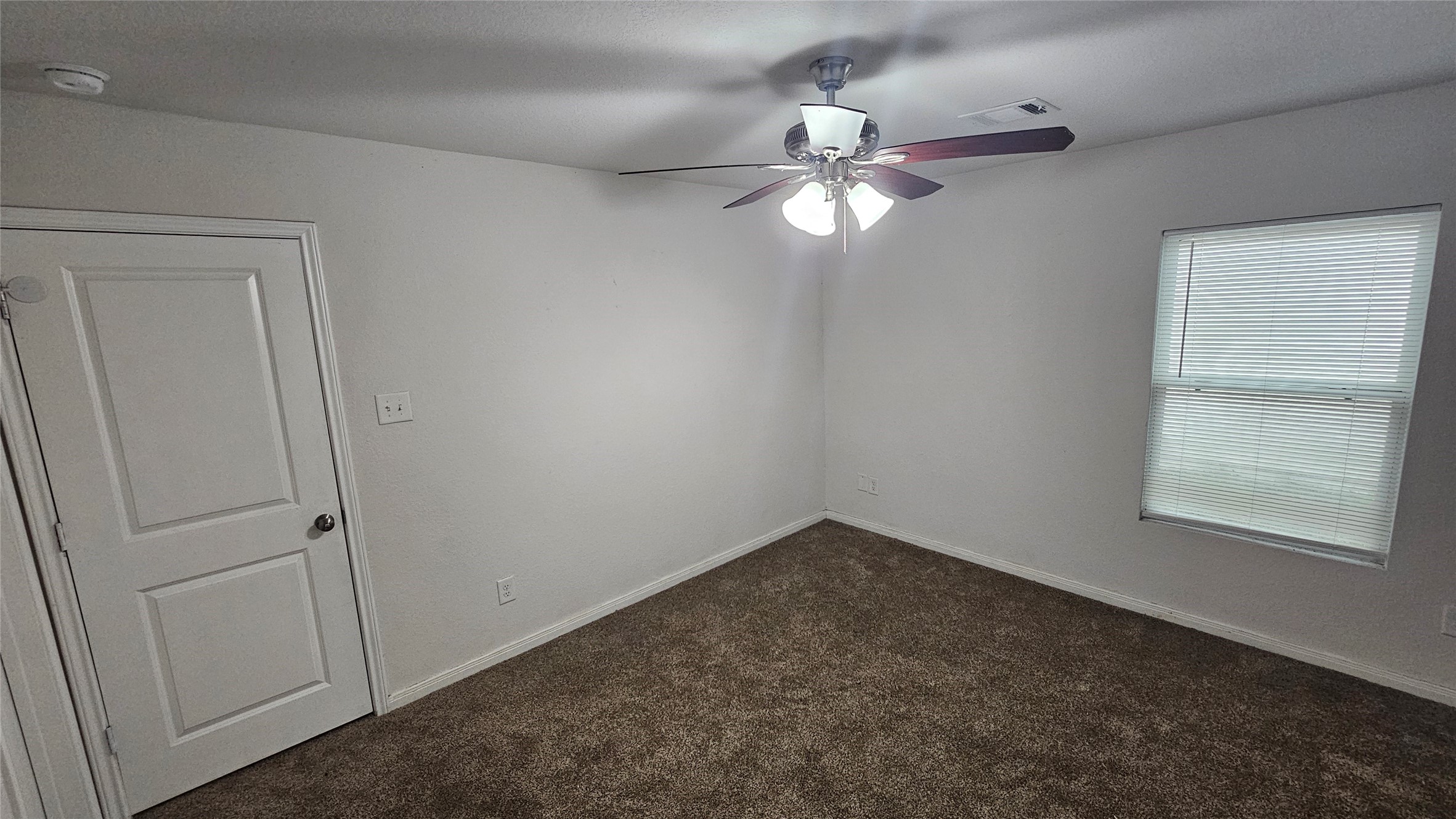 15728 Del Norte Drive Property Photo 7
