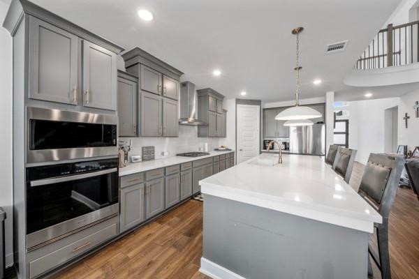 5025 Steady Breeze Drive Property Photo 10