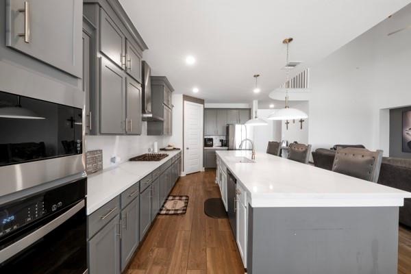 5025 Steady Breeze Drive Property Photo 11