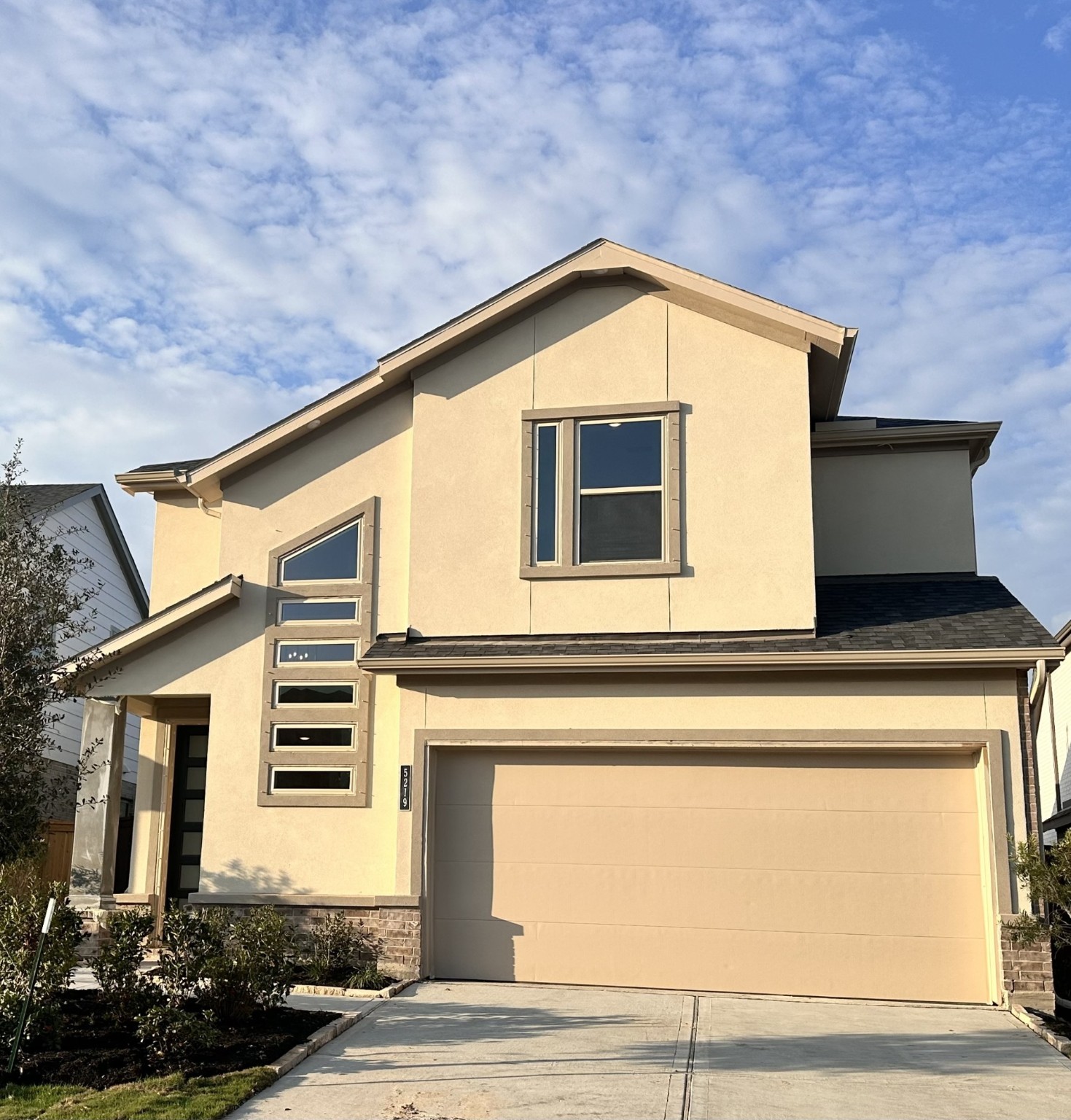 5219 Getty Lane Property Photo 1