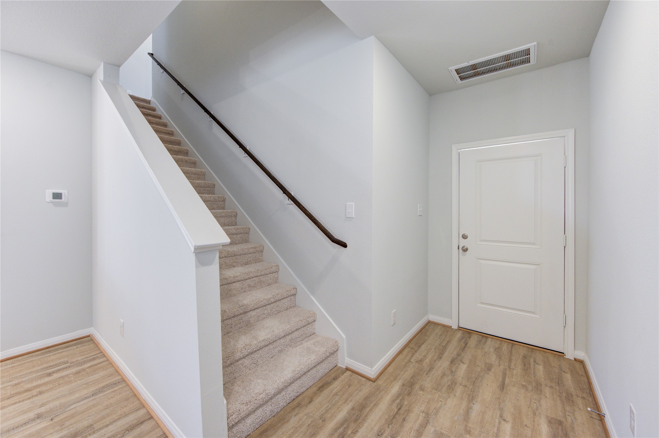 14959 Eagle Feather Drive Property Photo 5