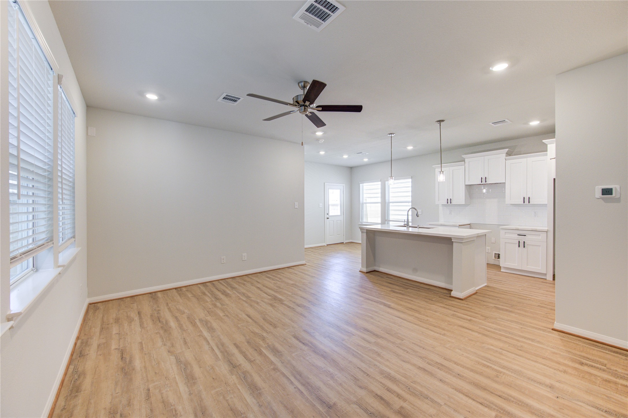 14959 Eagle Feather Drive Property Photo 7