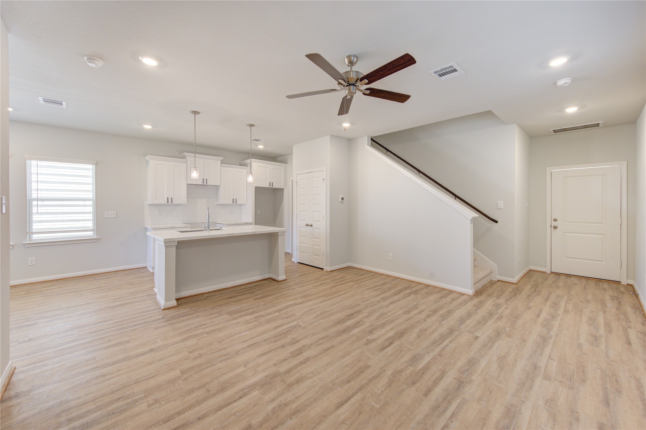 14959 Eagle Feather Drive Property Photo 11