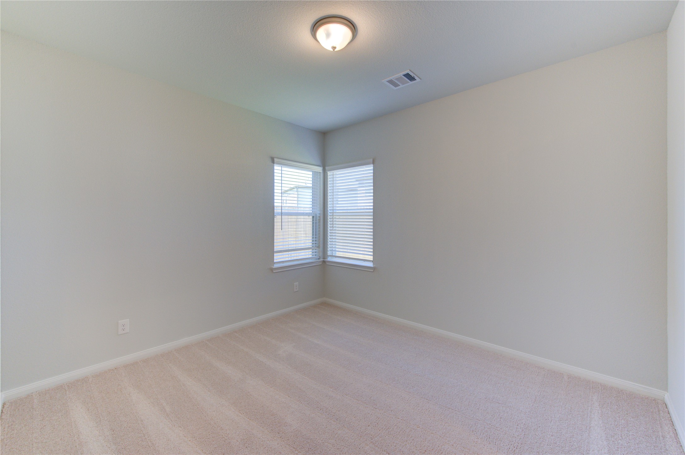 14959 Eagle Feather Drive Property Photo 17