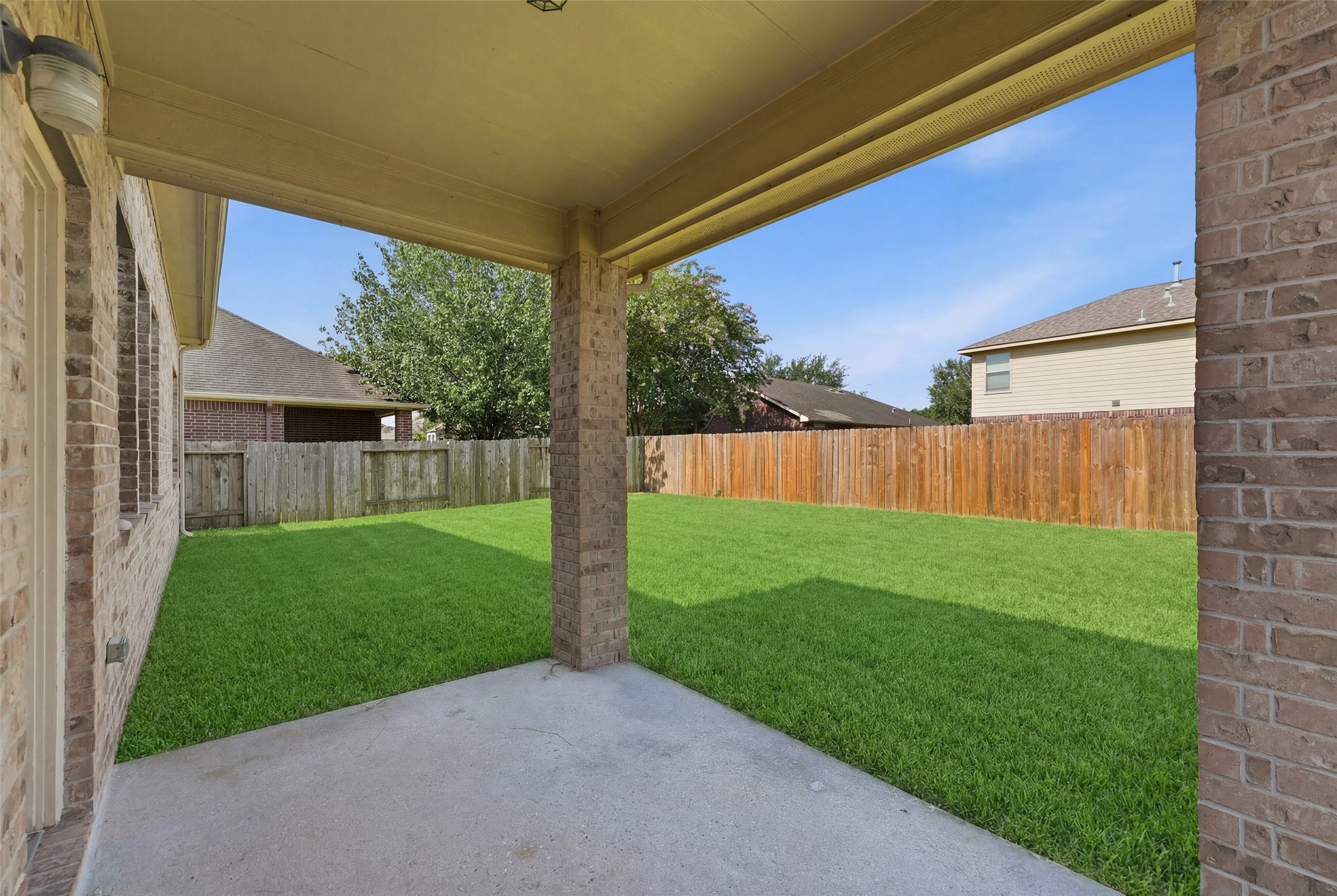 22538 Stillwater Canyon Lane Property Photo 5