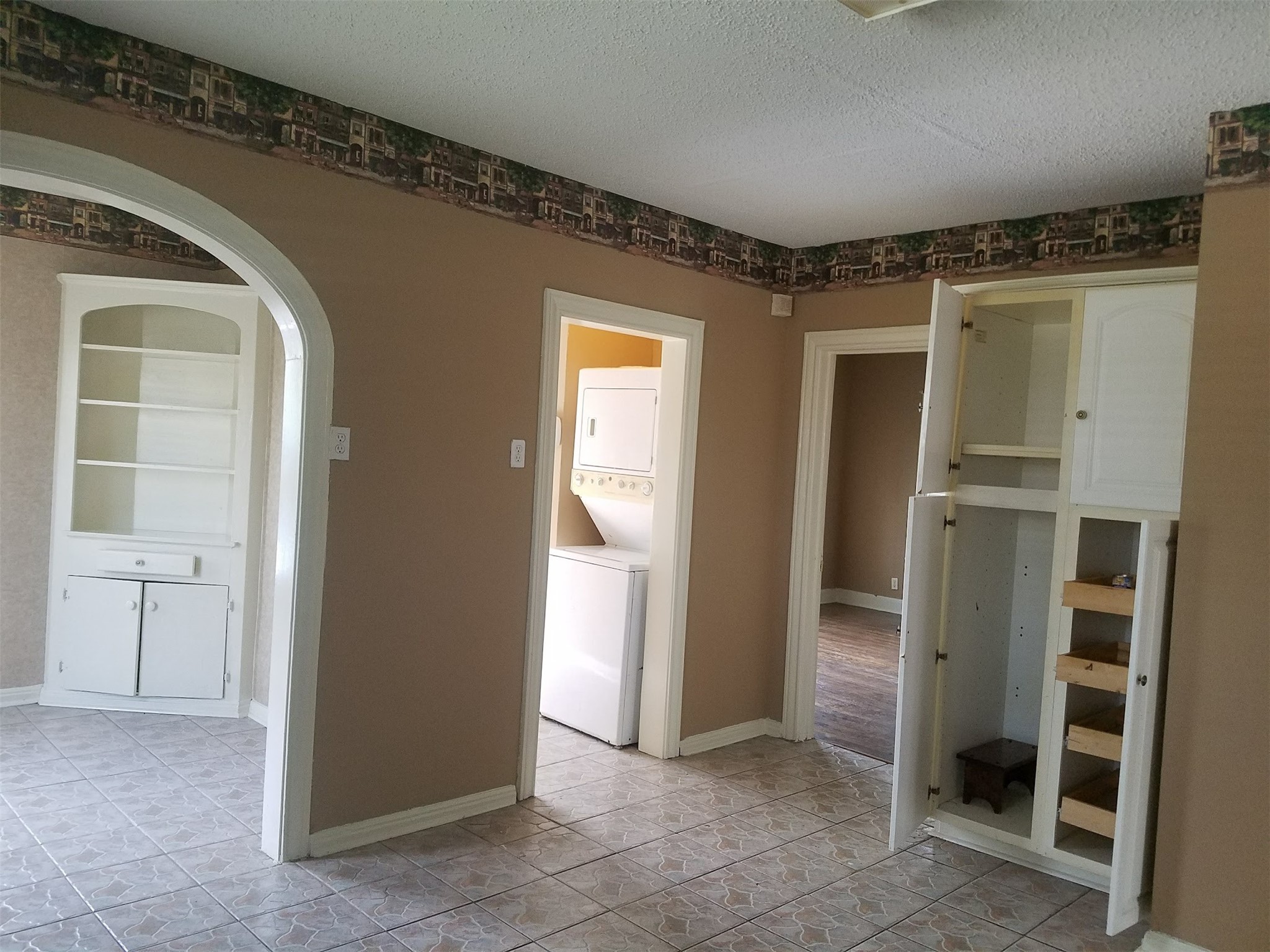 2601 Wheeler Street Property Photo 4