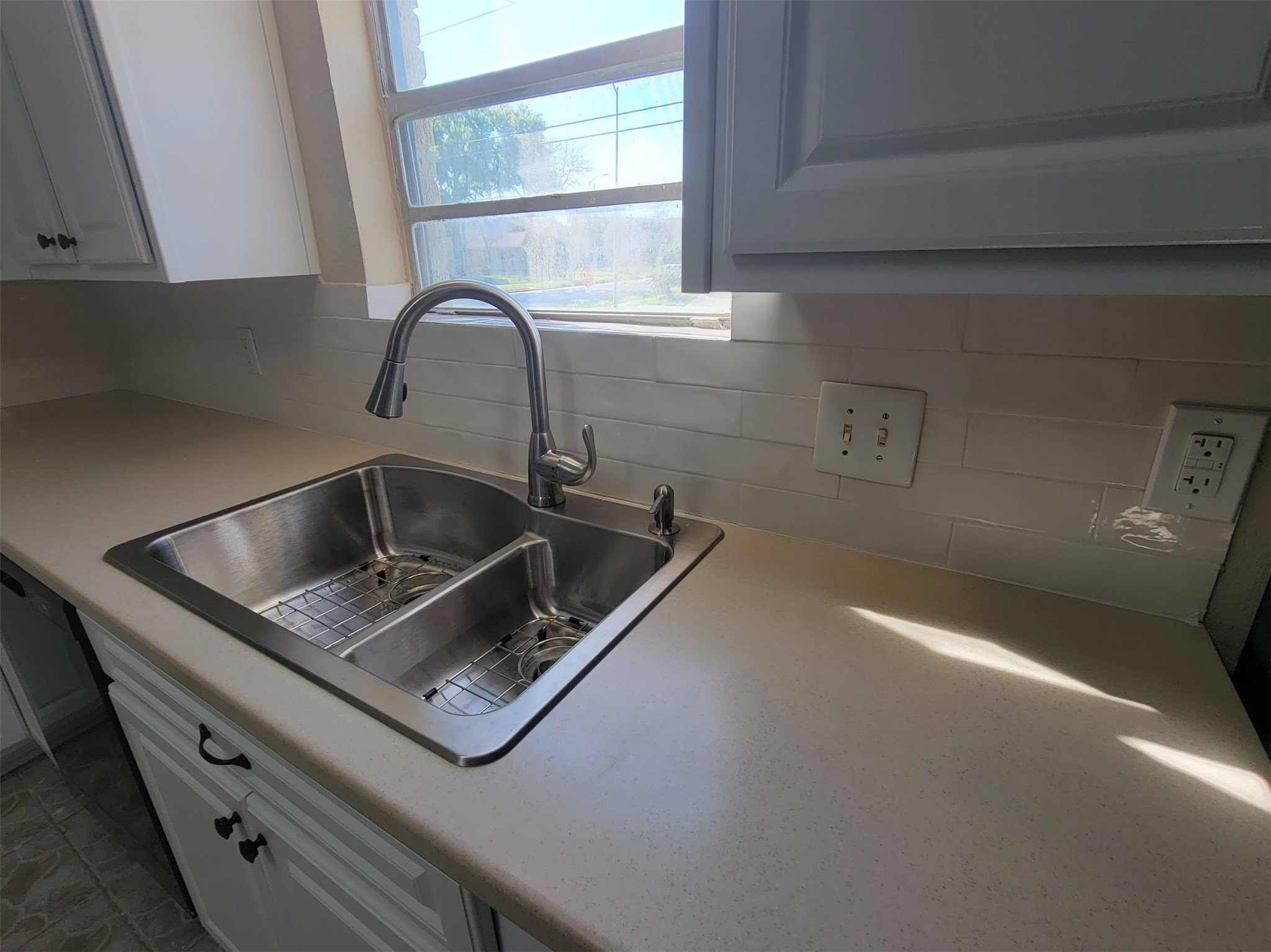 2601 Wheeler Street Property Photo 10