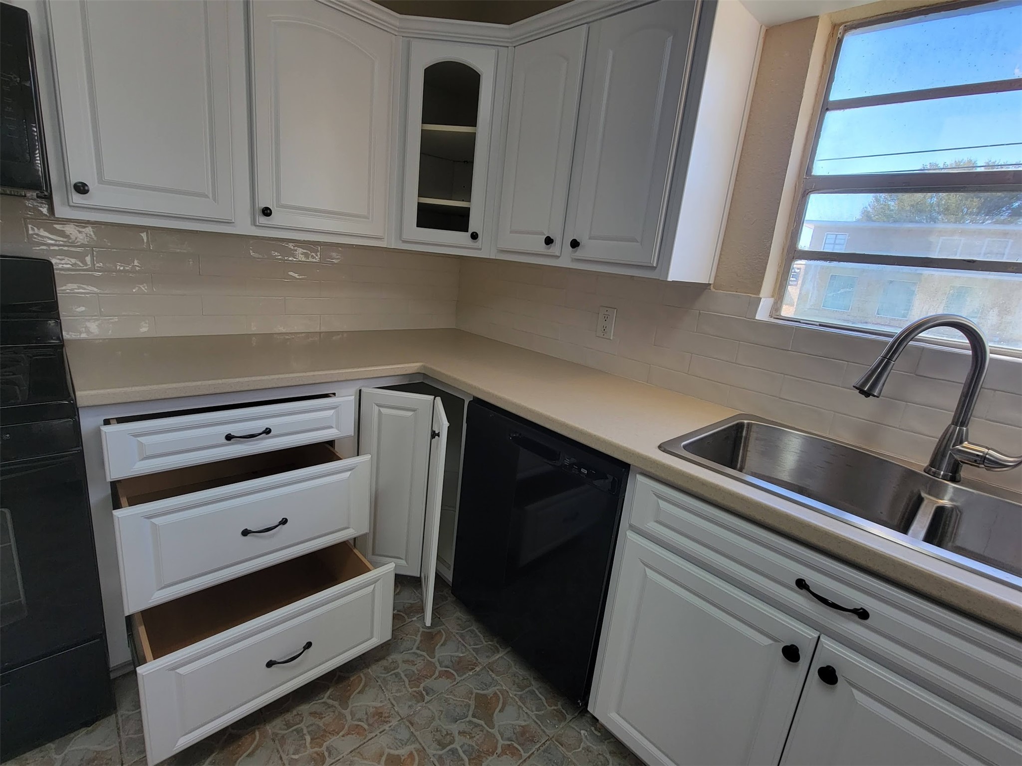 2601 Wheeler Street Property Photo 11
