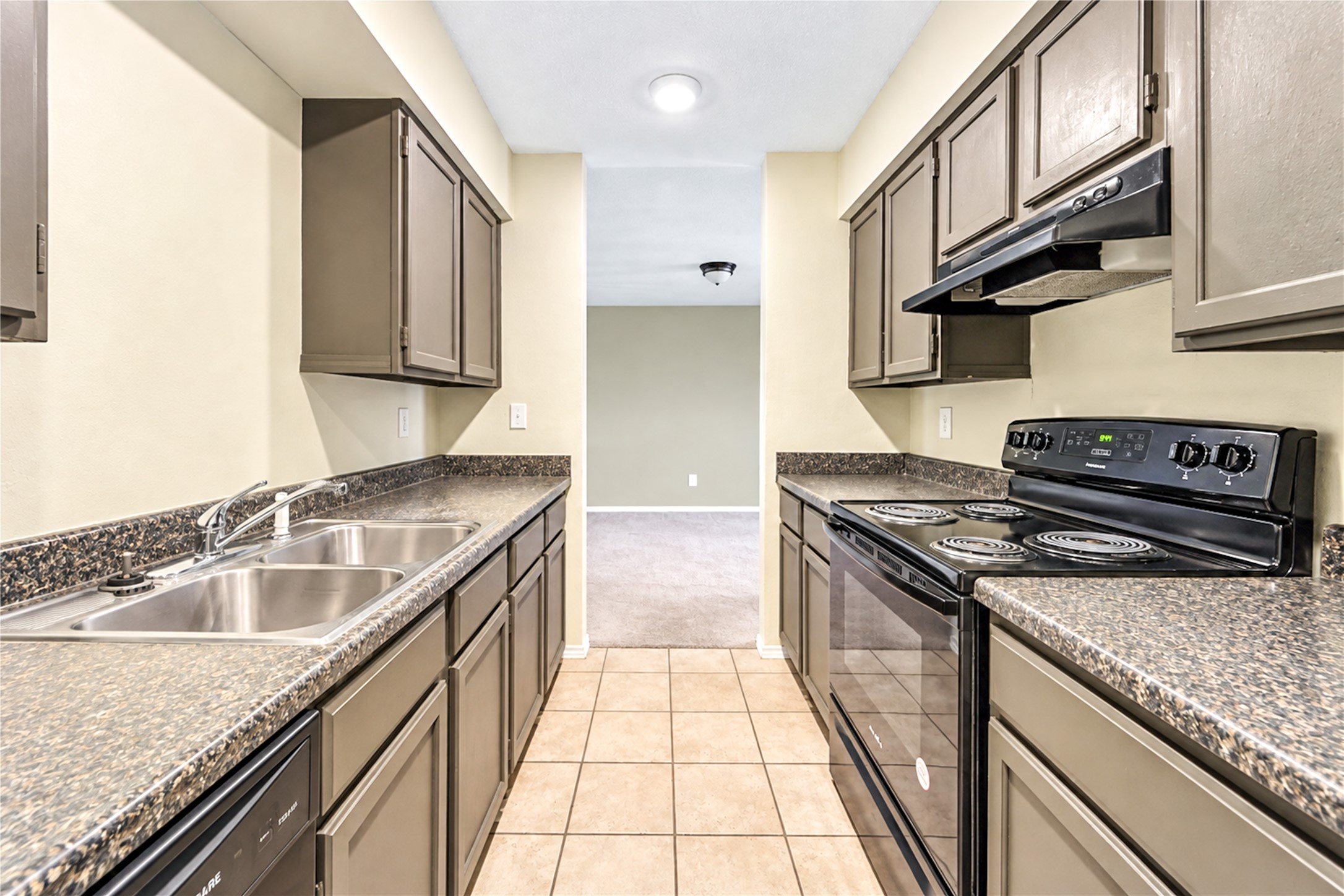 6500 Sands Point Drive 506 Property Photo 11