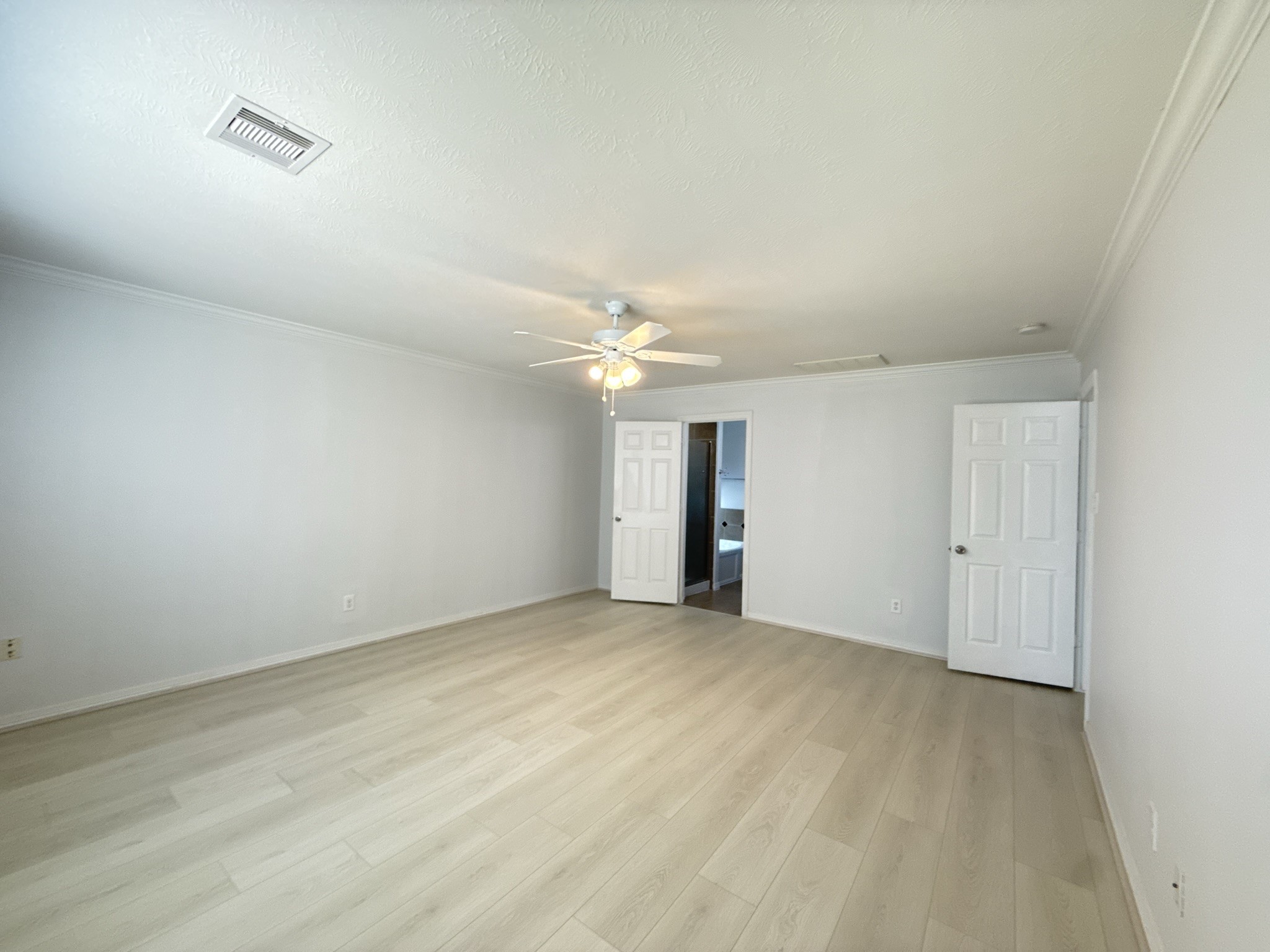 4127 Longmont Hills Property Photo 11