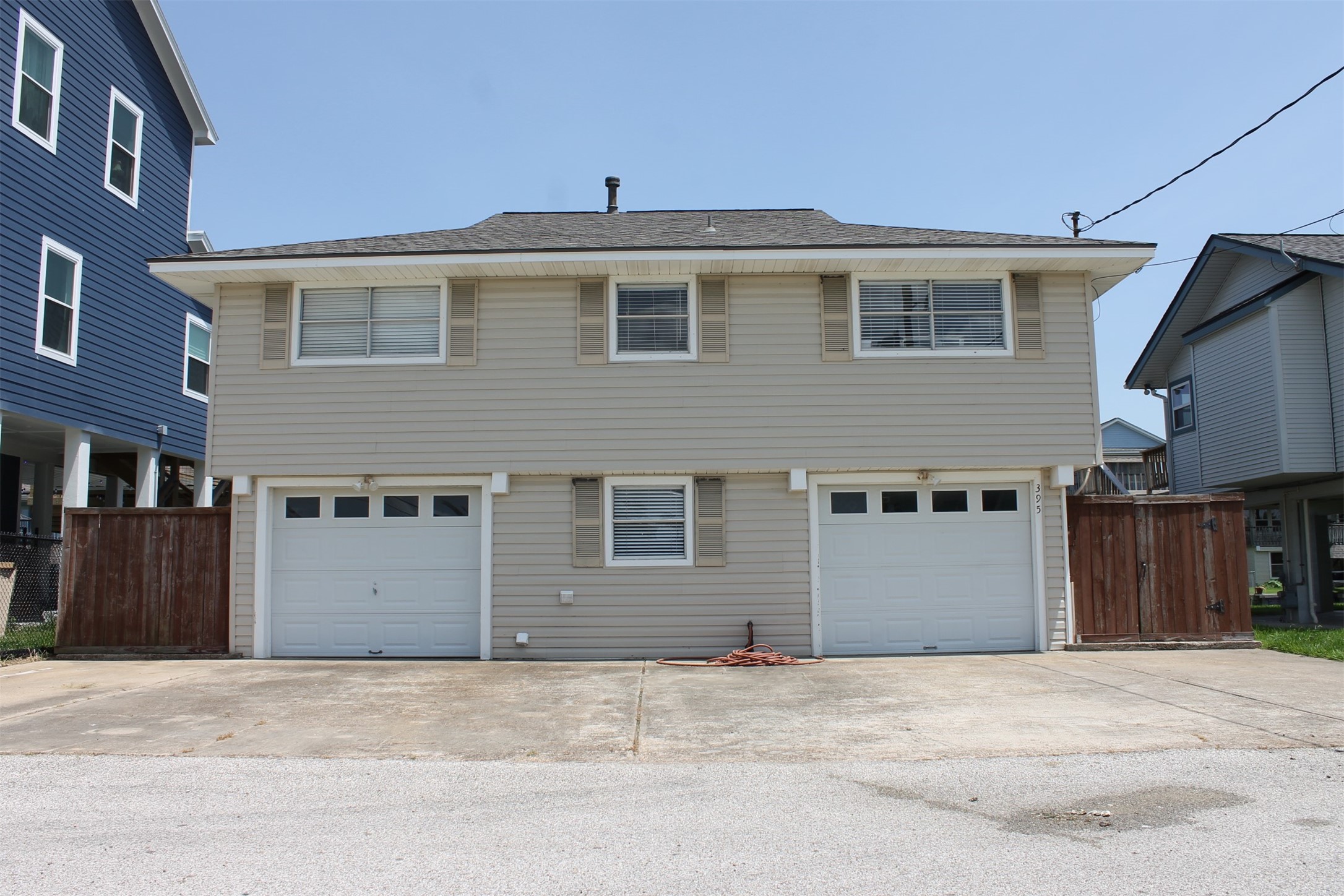395 Ling Street Property Photo