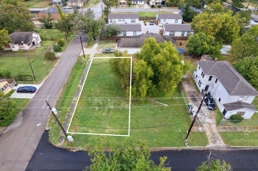 2603,2605 Sumpter Street Property Photo 4