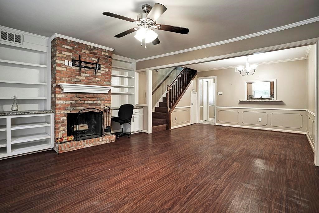 1807 Saxony Lane Property Photo 2