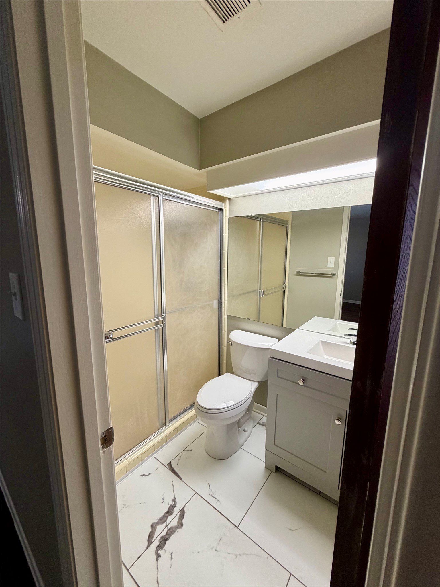 10503 Raydell Drive Property Photo 7